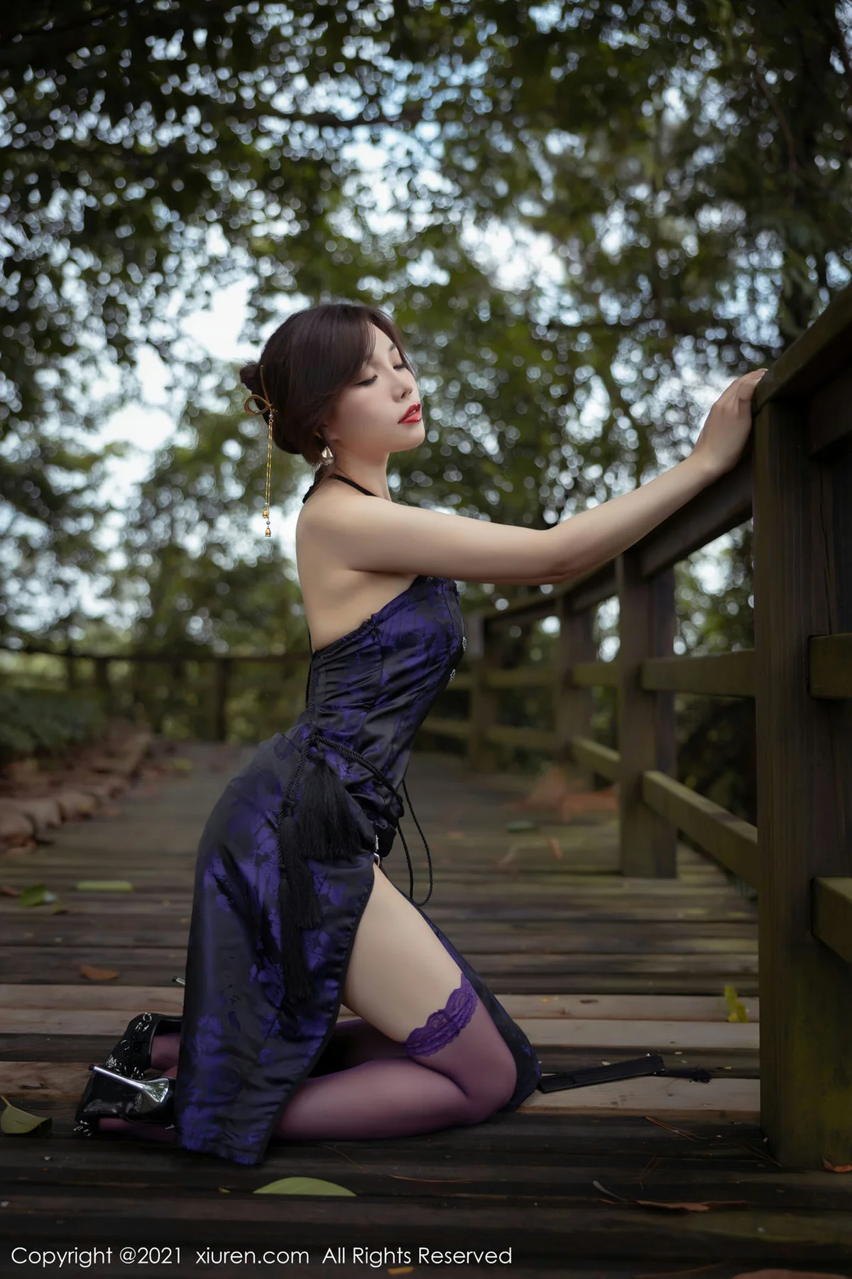 XiuRen 秀人 No.3794 紫色旗袍 芝芝Booty 性感写真11 - 27