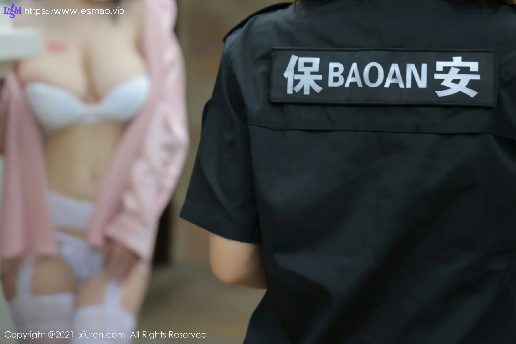XiuRen 秀人 No.3796 保安制服 美七Mia与萌汉药baby 模特合集写真22 - 3