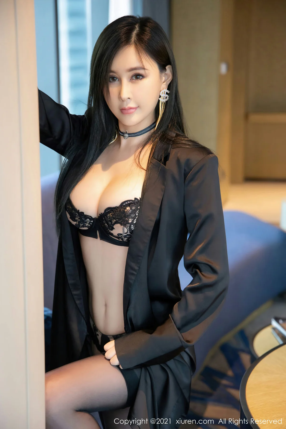 XiuRen 秀人 No.3806 新人模特 闫璐璐 首套写真 - 24