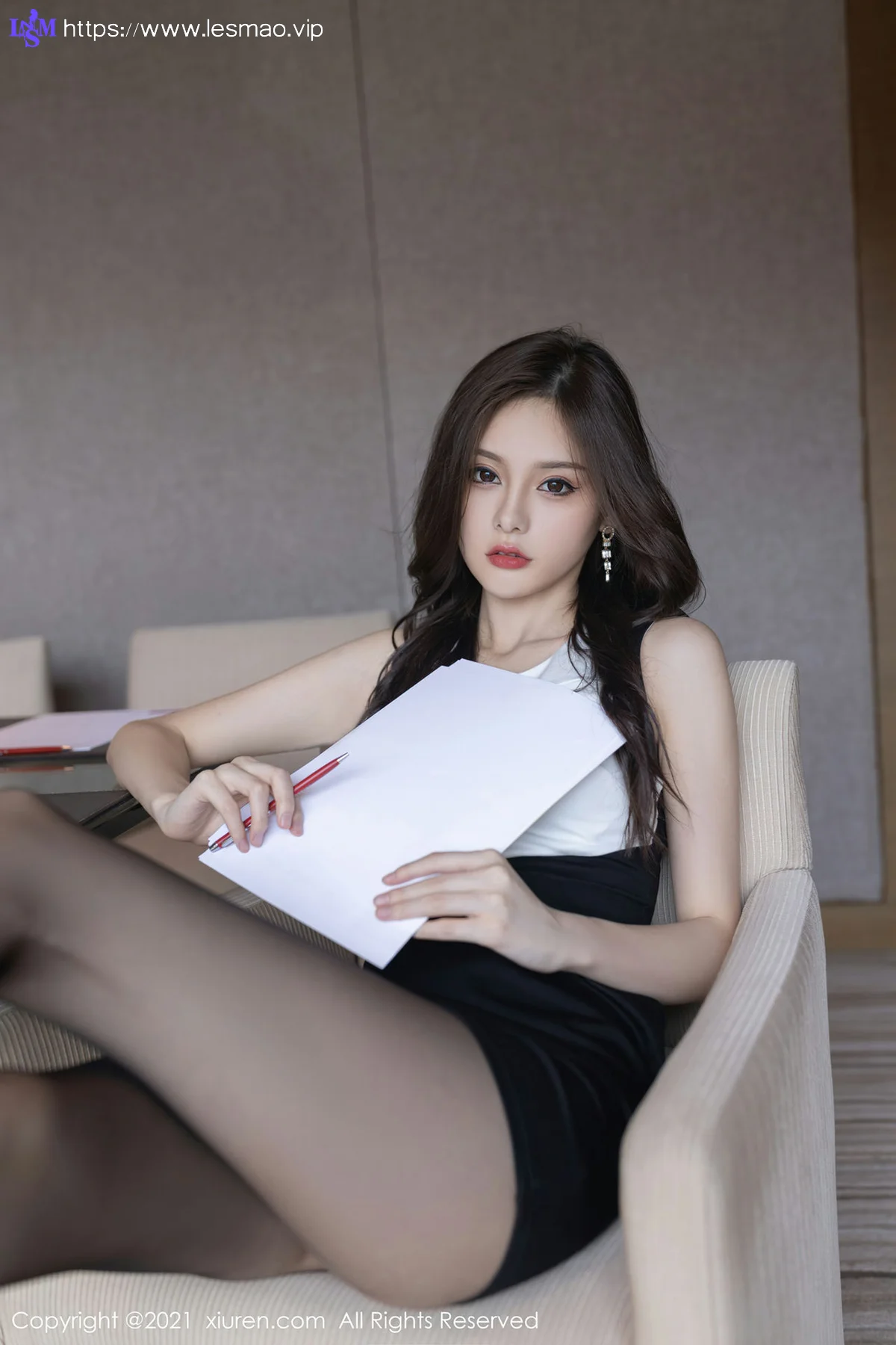 XiuRen 秀人 No.3824 会议室主题 王心怡 性感写真111 - 21