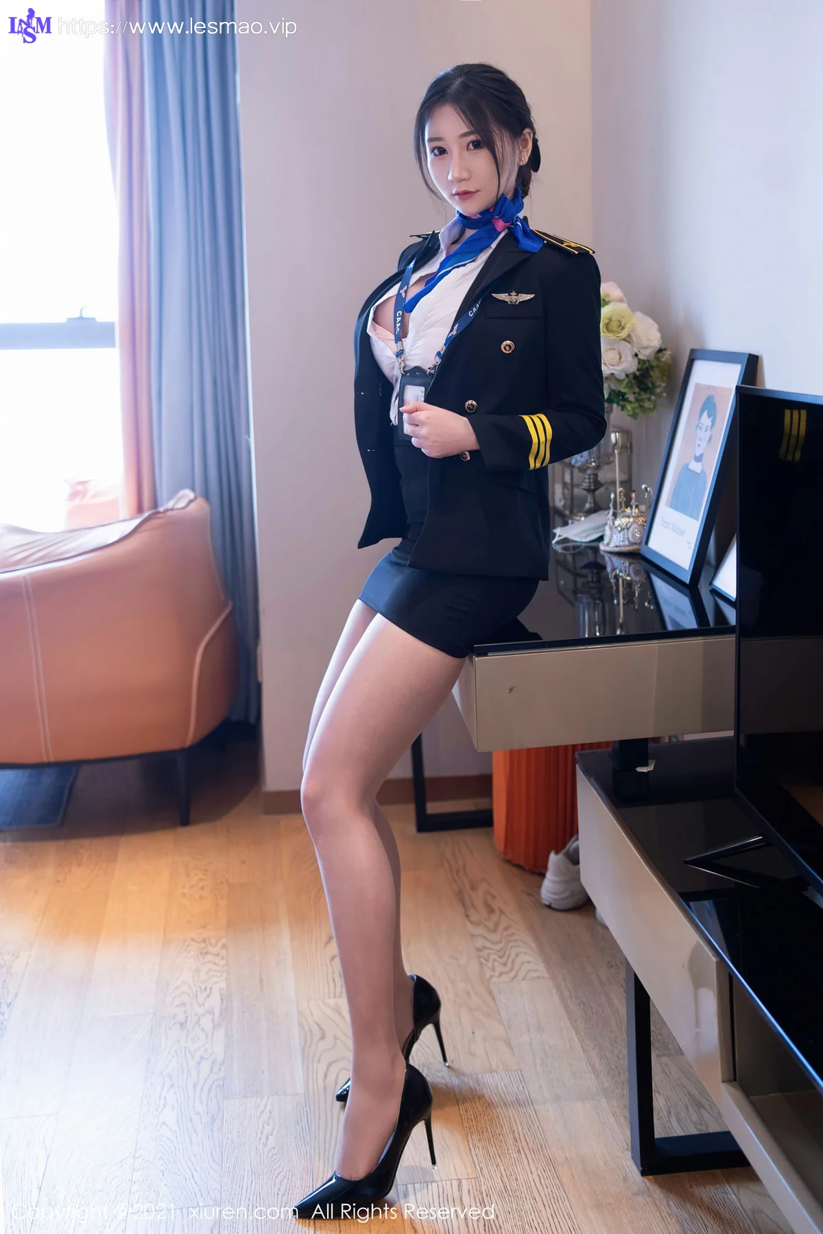XiuRen 秀人 No.3839 制服机长御姐 顾乔楠Cora 性感写真2 - 18