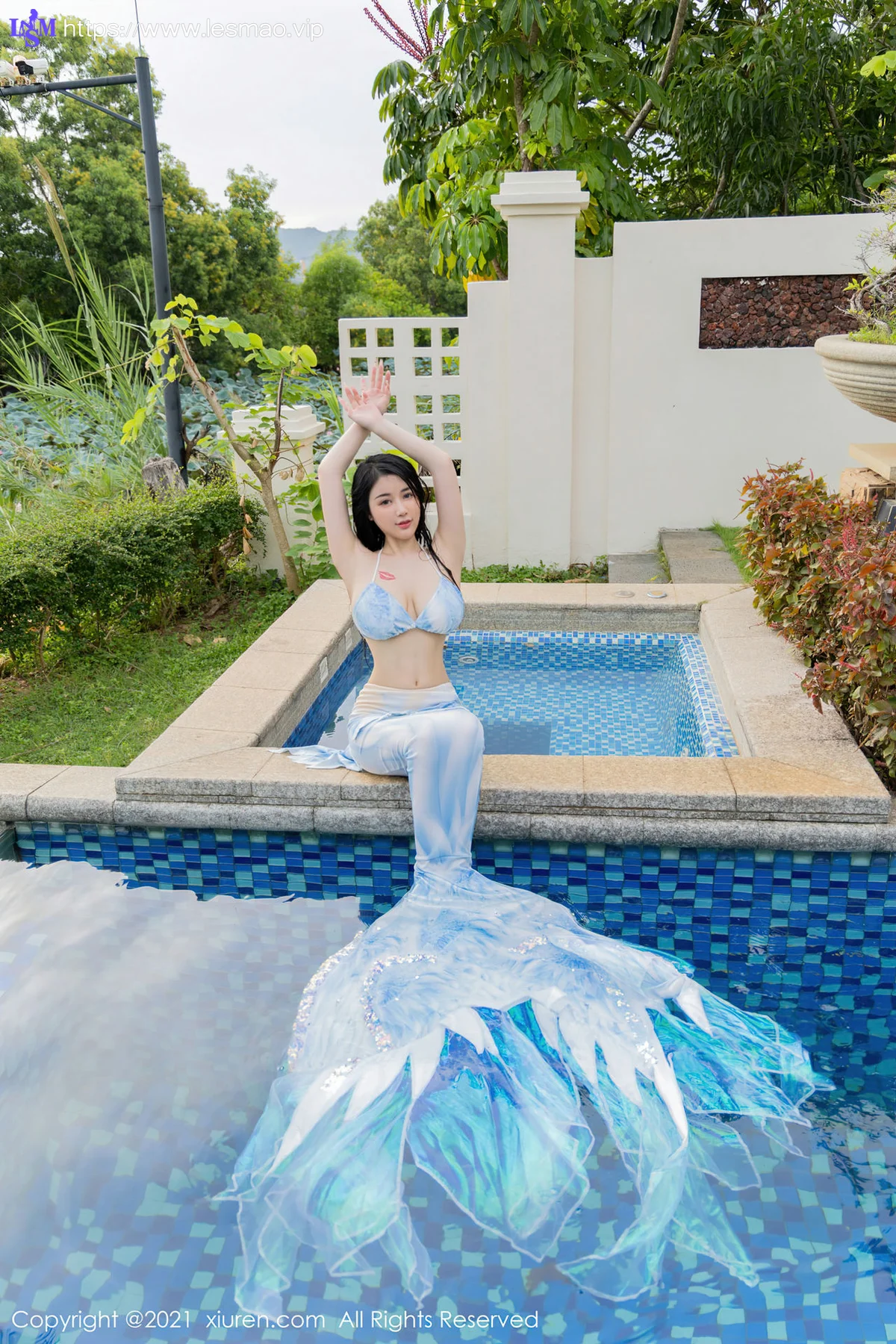 XiuRen 秀人 No.3849 绚丽美人鱼 美七 Mia 三亚旅拍 - 15