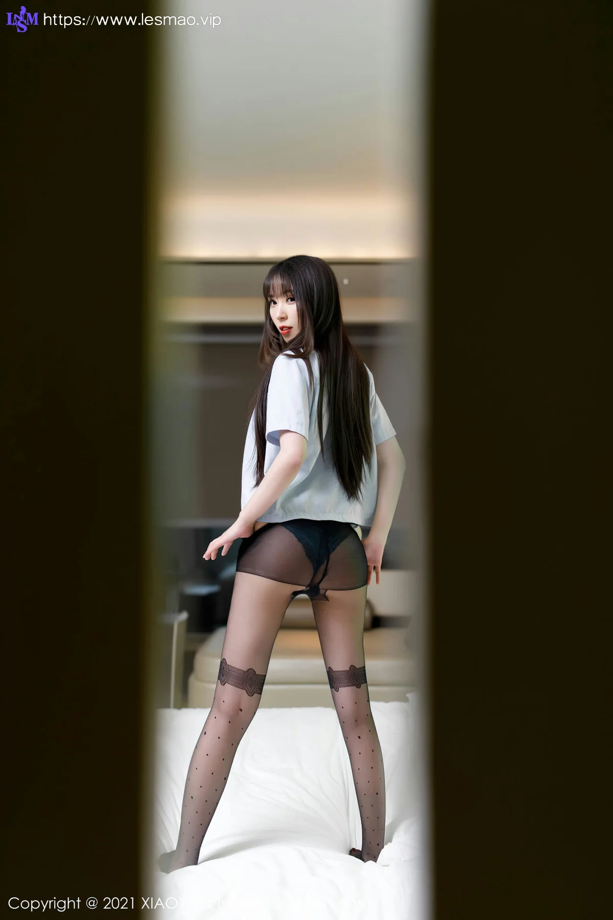 XiuRen 秀人 No.3872 JK制服与黑丝 小波多 性感写真 - 26