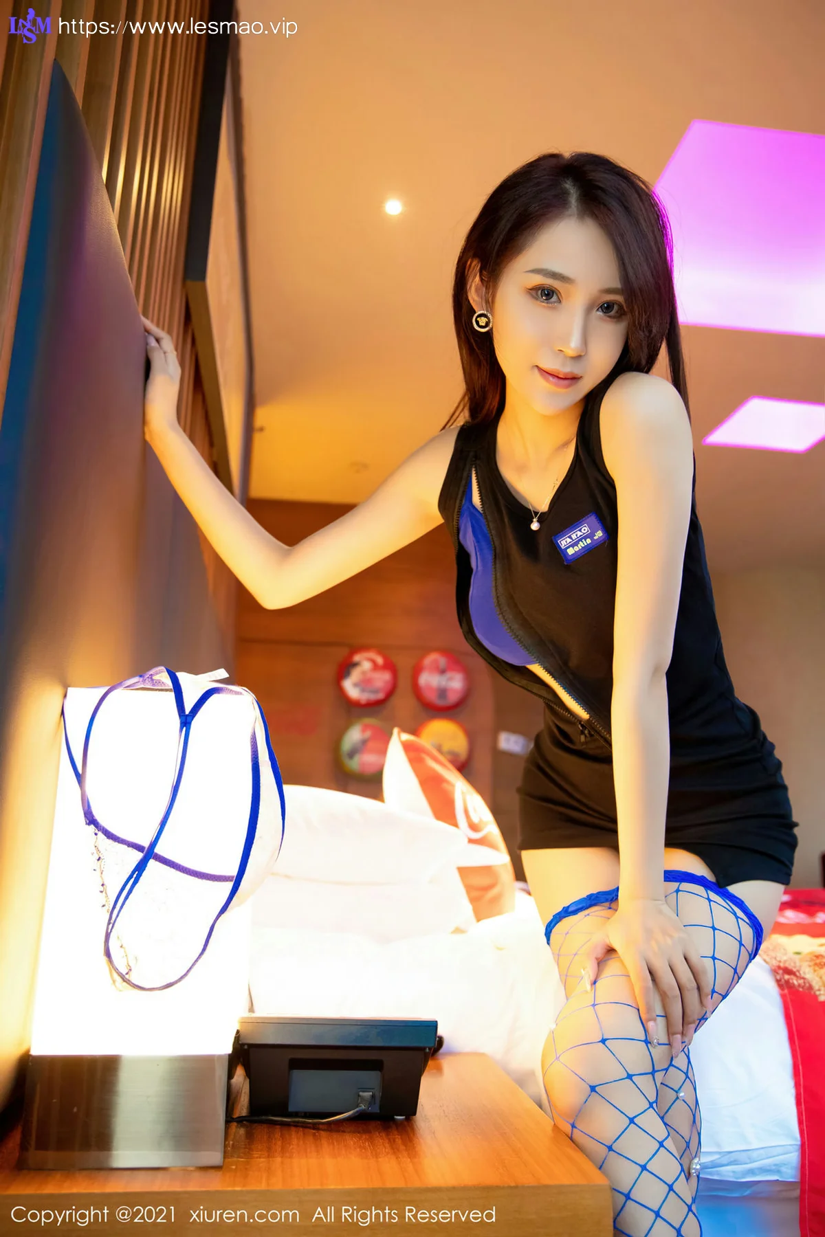 XiuRen 秀人 No.3886 蓝色网袜 周慕汐baby 性感写真 - 66