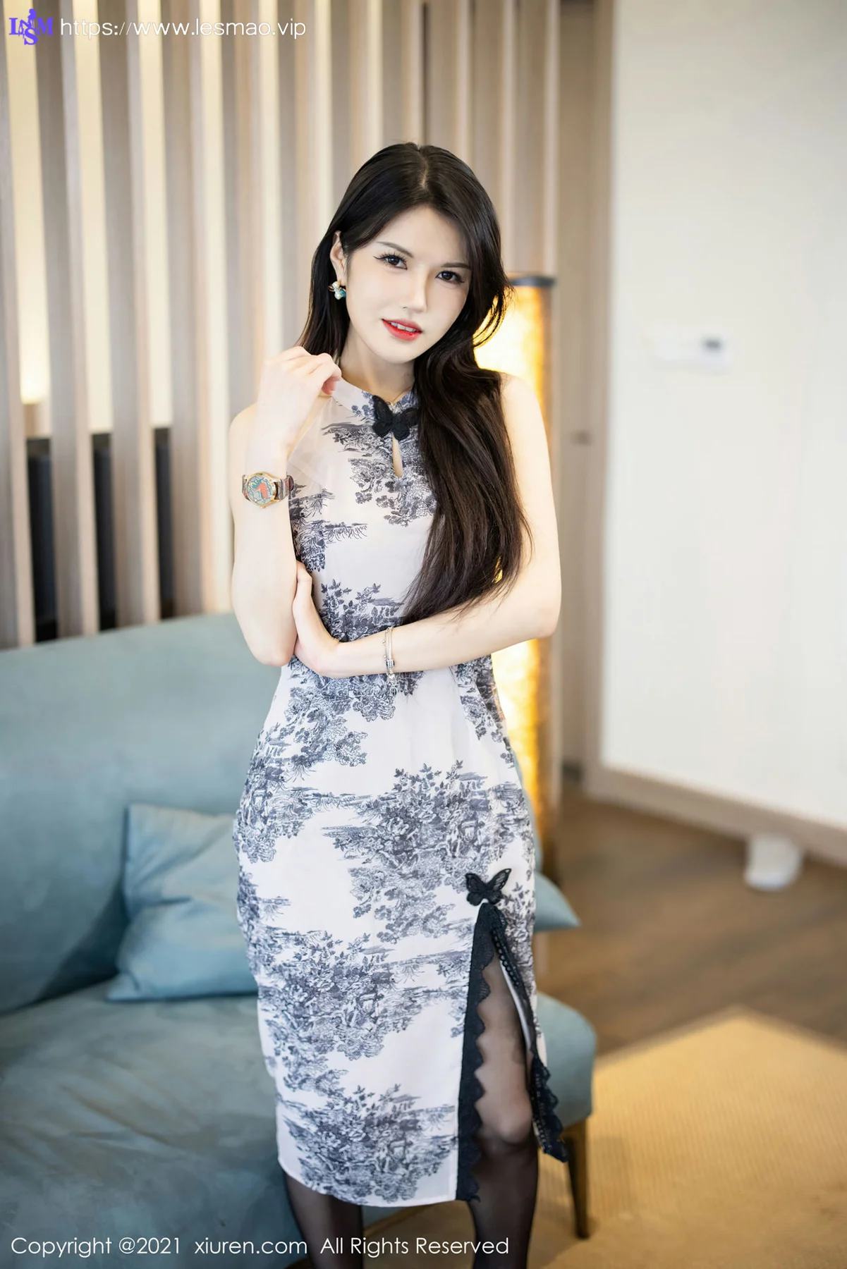 XiuRen 秀人 No.3887 古典旗袍 媛媛酱belle 杭州旅拍 - 19