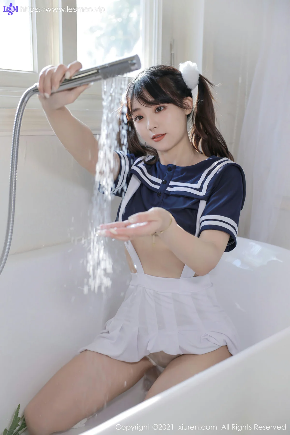 XiuRen 秀人 No.3907 佘贝拉bella 萝莉湿身 - 18