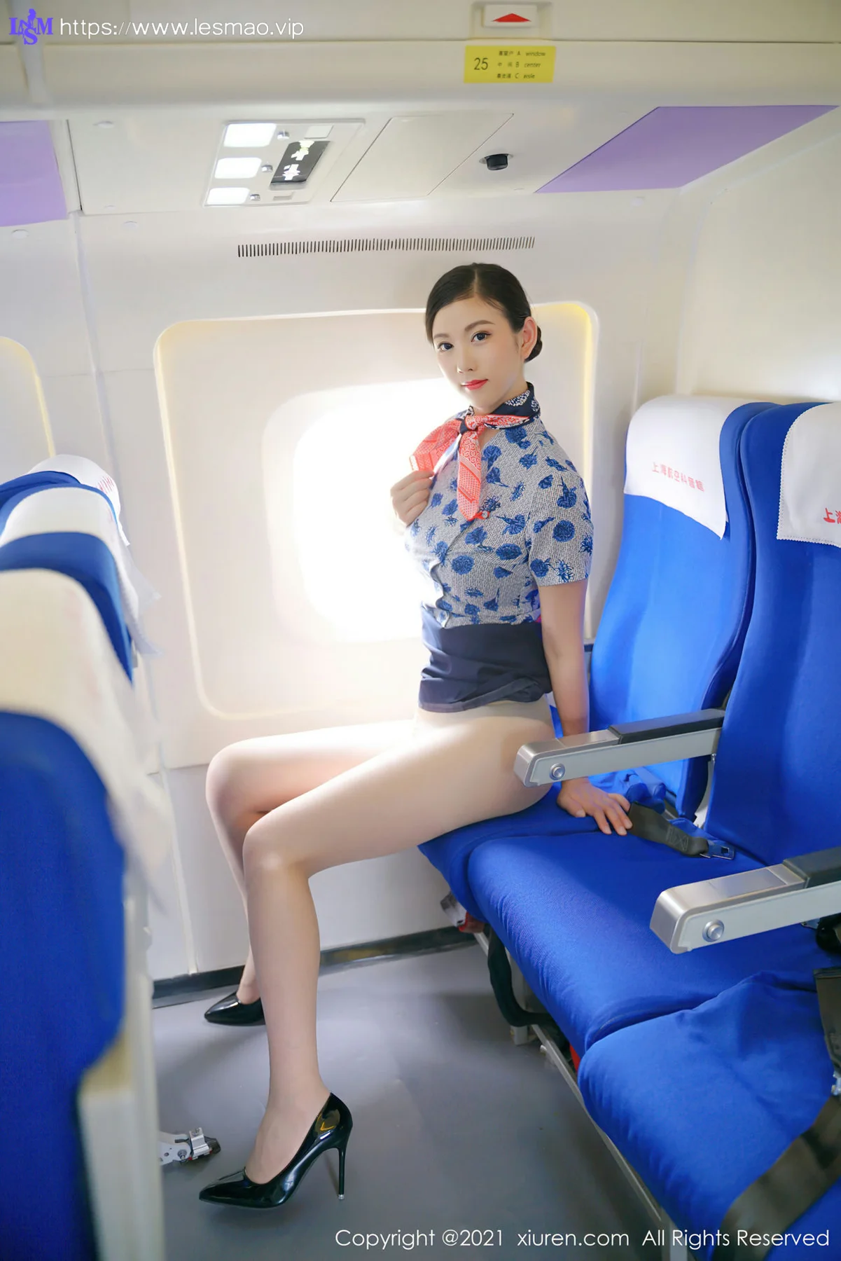 XiuRen 秀人 No.3947 李雅柔182cm 性感空姐制服 - 15