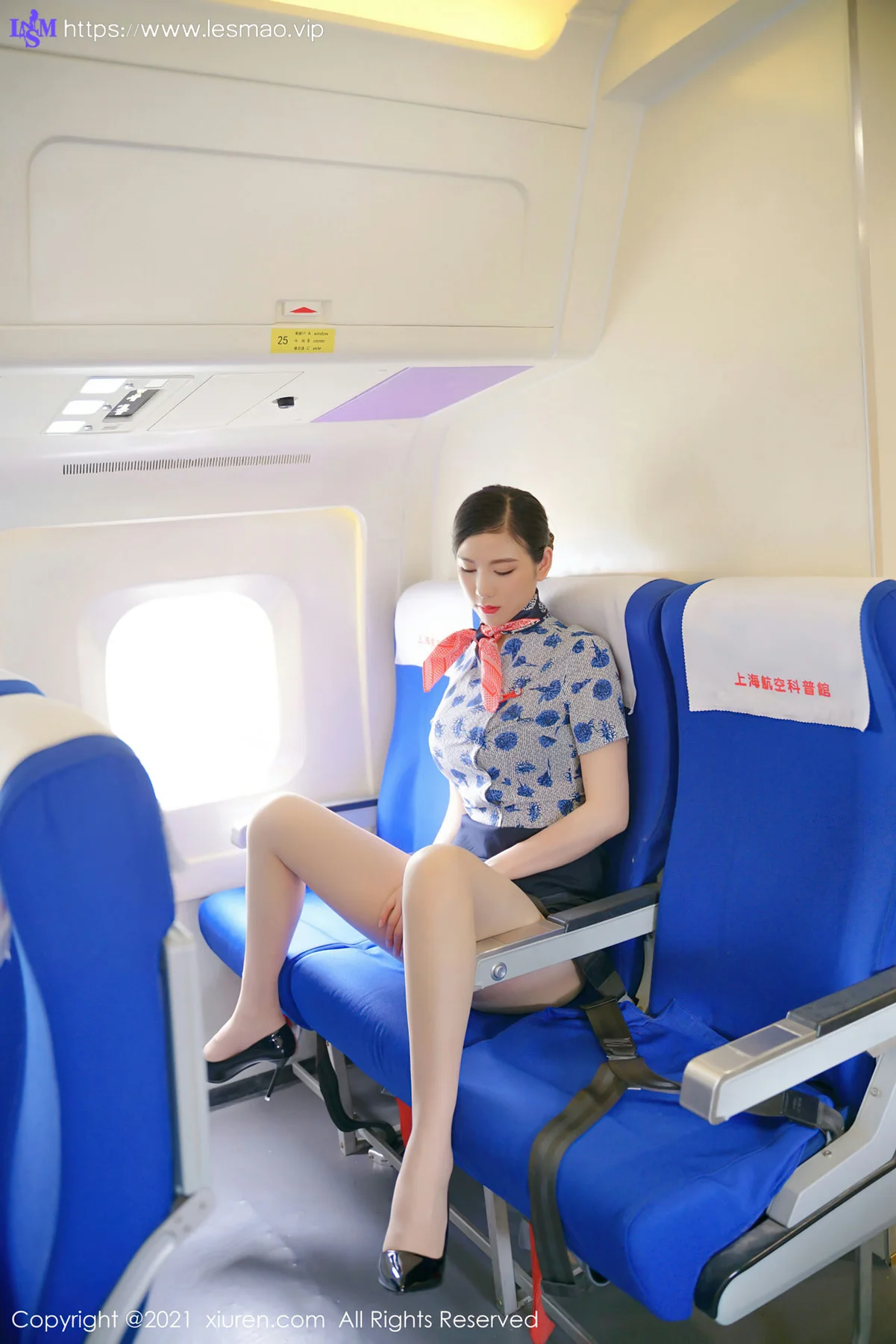 XiuRen 秀人 No.3947 李雅柔182cm 性感空姐制服 - 24