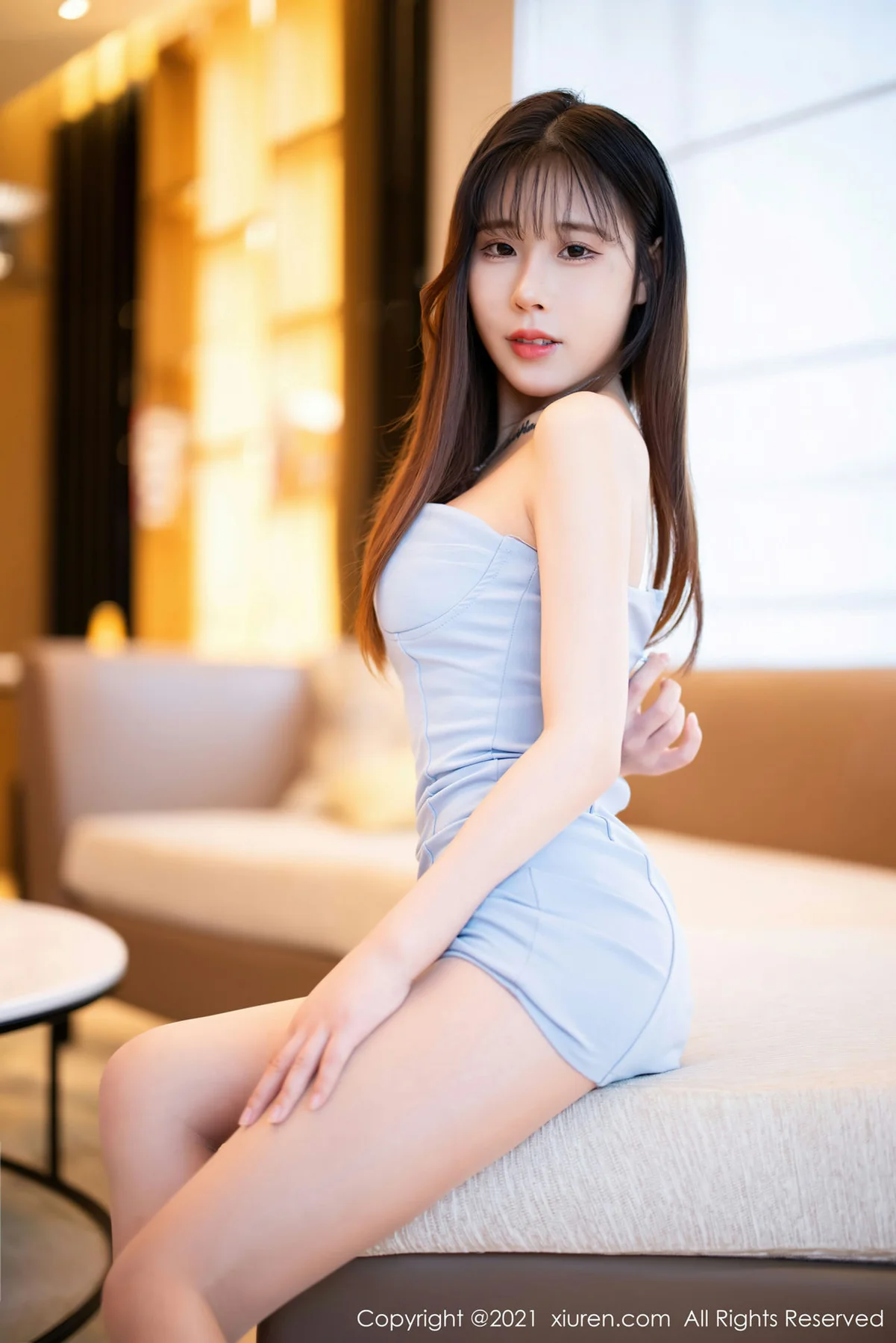 XiuRen 秀人 No.3948 甜熙dora 香肩爆乳 - 24
