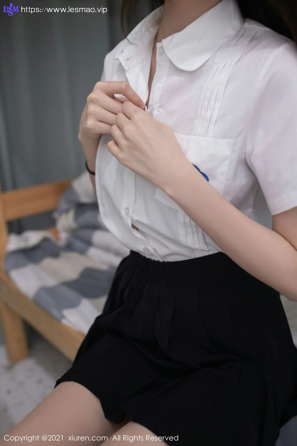 XiuRen 秀人 No.3951 王心怡 气质美女香肩玉背 - 22