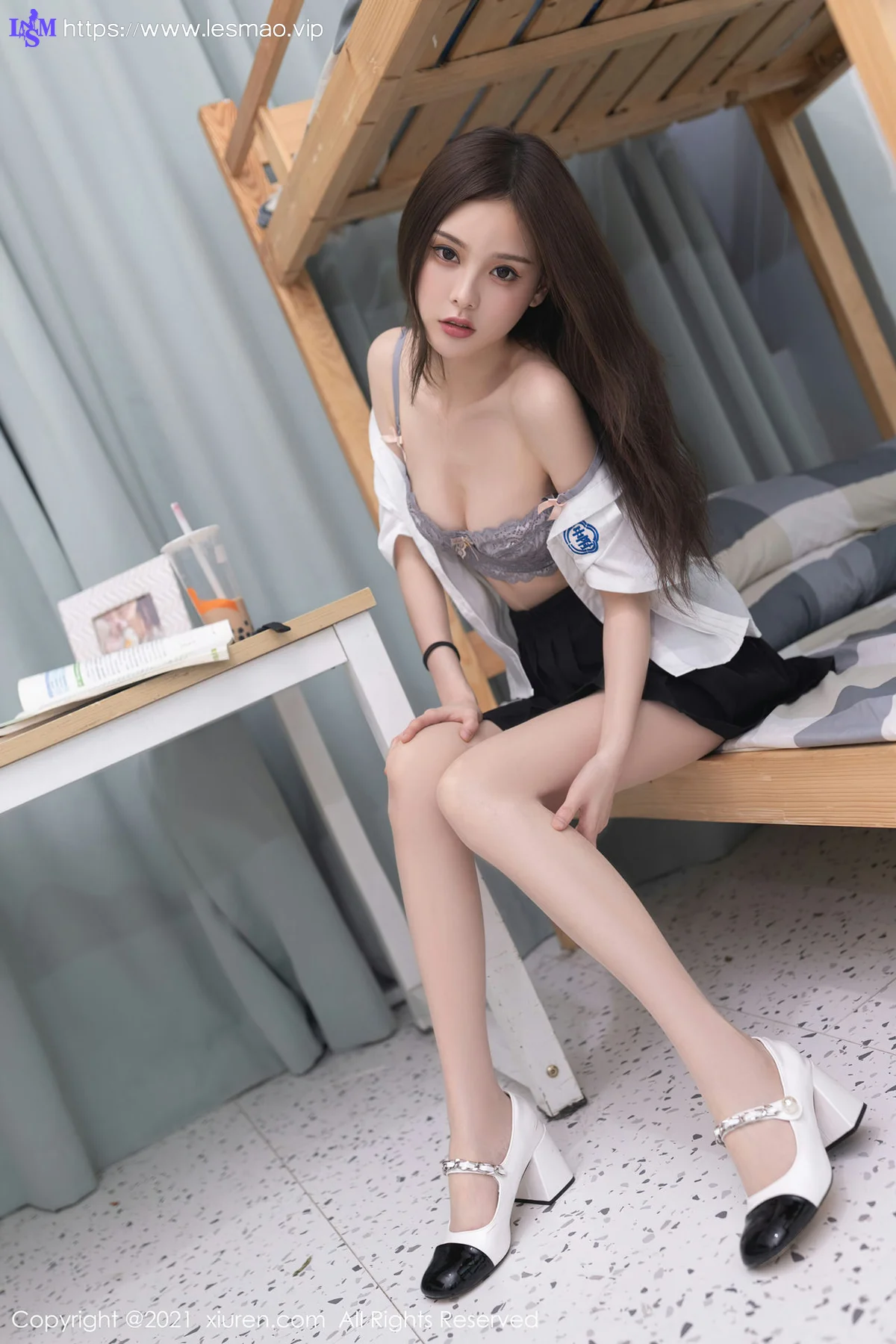 XiuRen 秀人 No.3951 王心怡 气质美女香肩玉背 - 28
