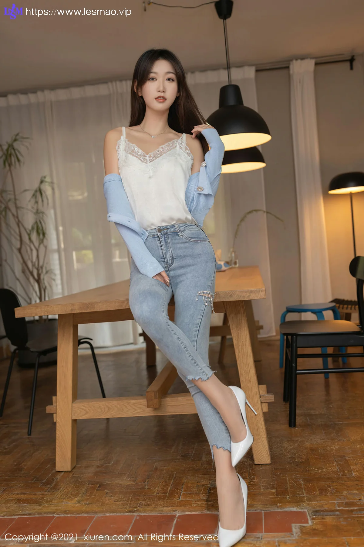 XiuRen 秀人 No.3985 新来舍友主题 唐安琪 性感写真11 - 14