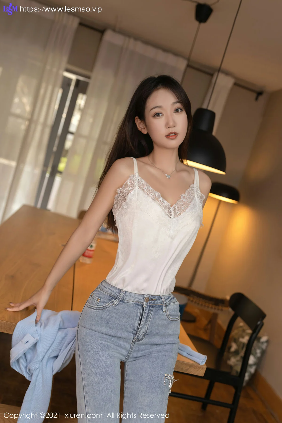XiuRen 秀人 No.3985 新来舍友主题 唐安琪 性感写真11 - 15