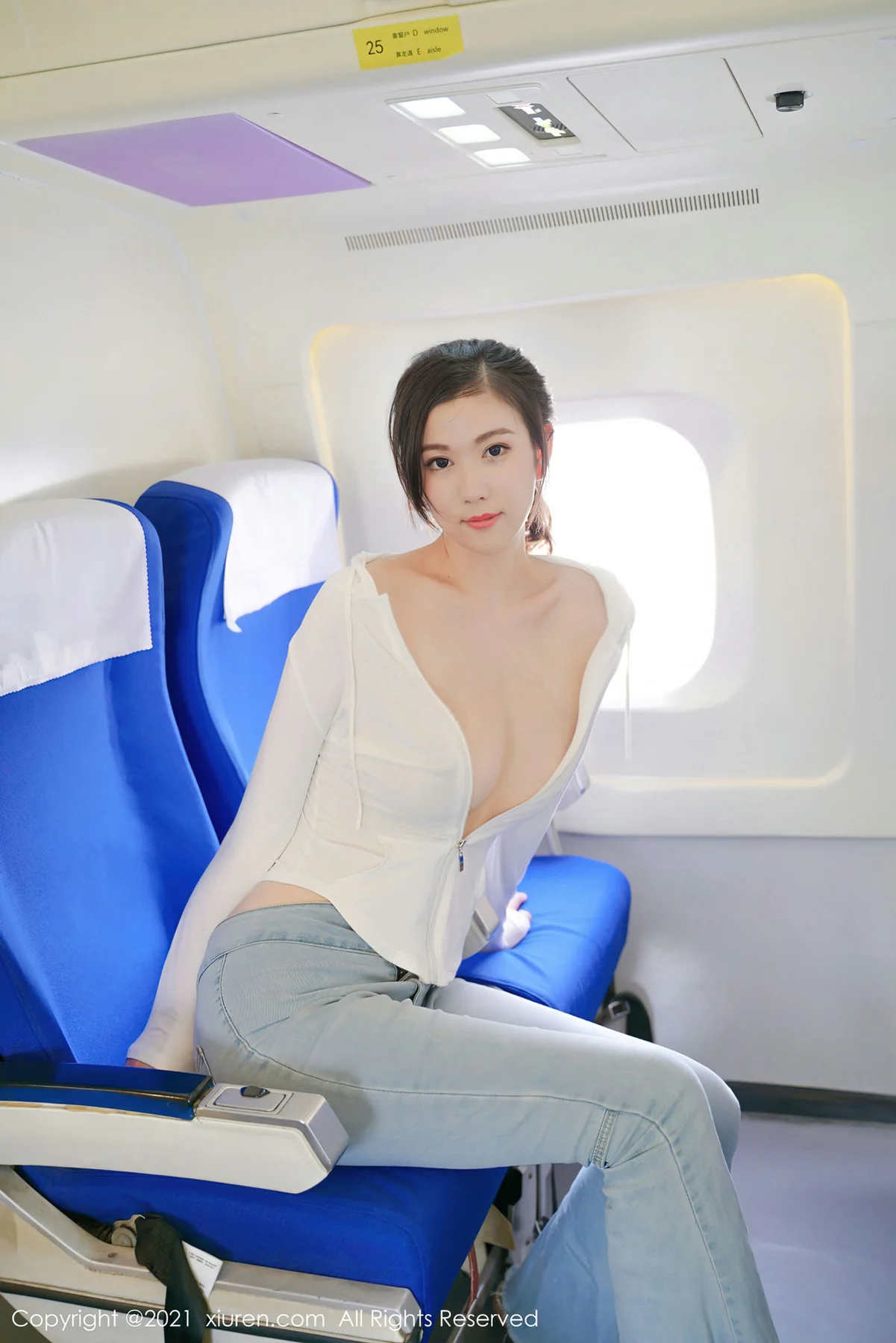 XiuRen 秀人 No.3989 外拍与机舱拍摄系列 李雅柔182CM 性感写真3 - 31