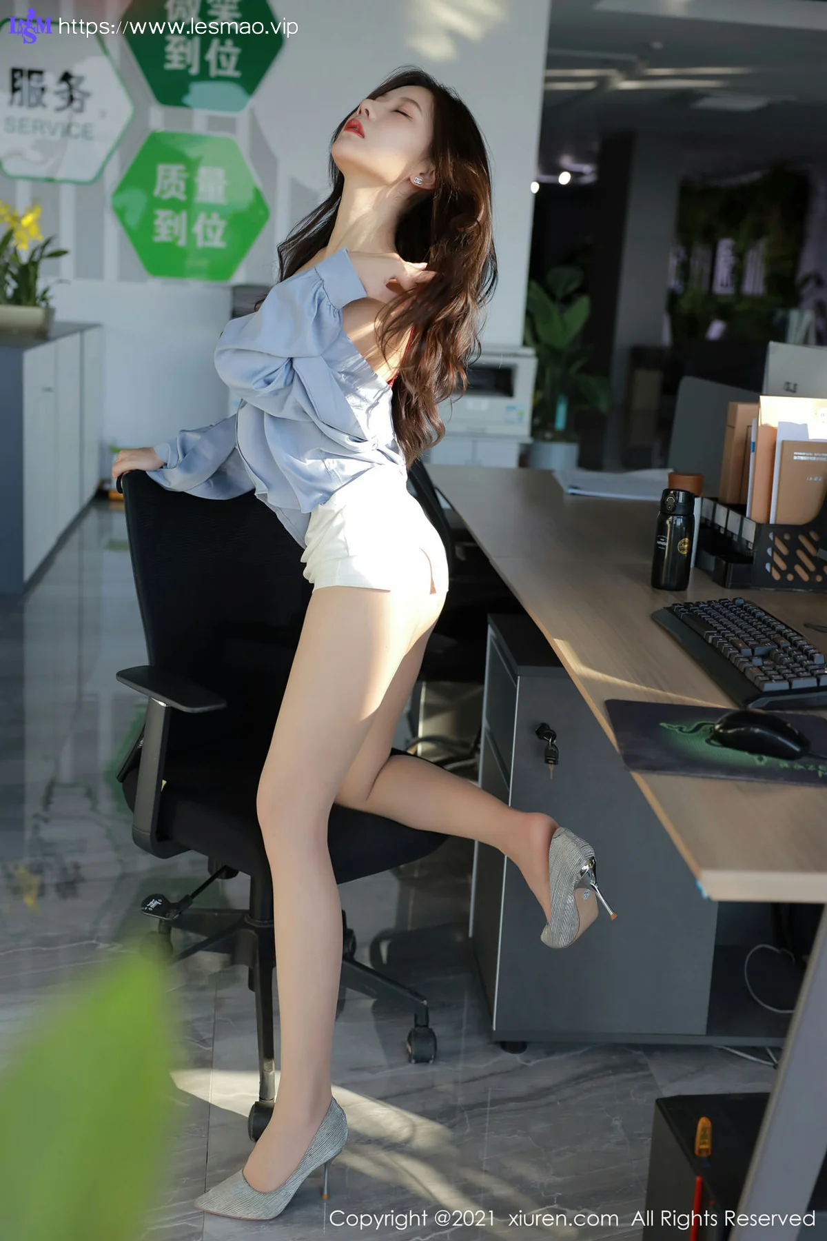 XiuRen 秀人 No.3994 加班剧情 尹甜甜 性感写真 - 60