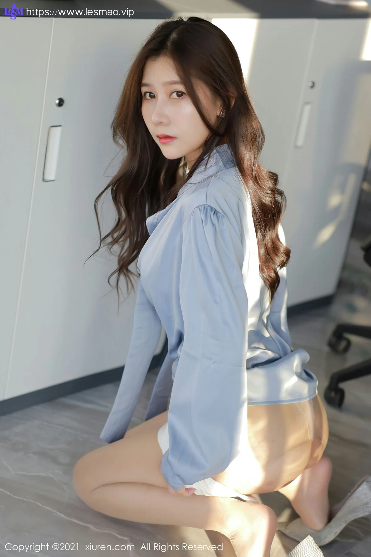 XiuRen 秀人 No.3994 加班剧情 尹甜甜 性感写真 - 75
