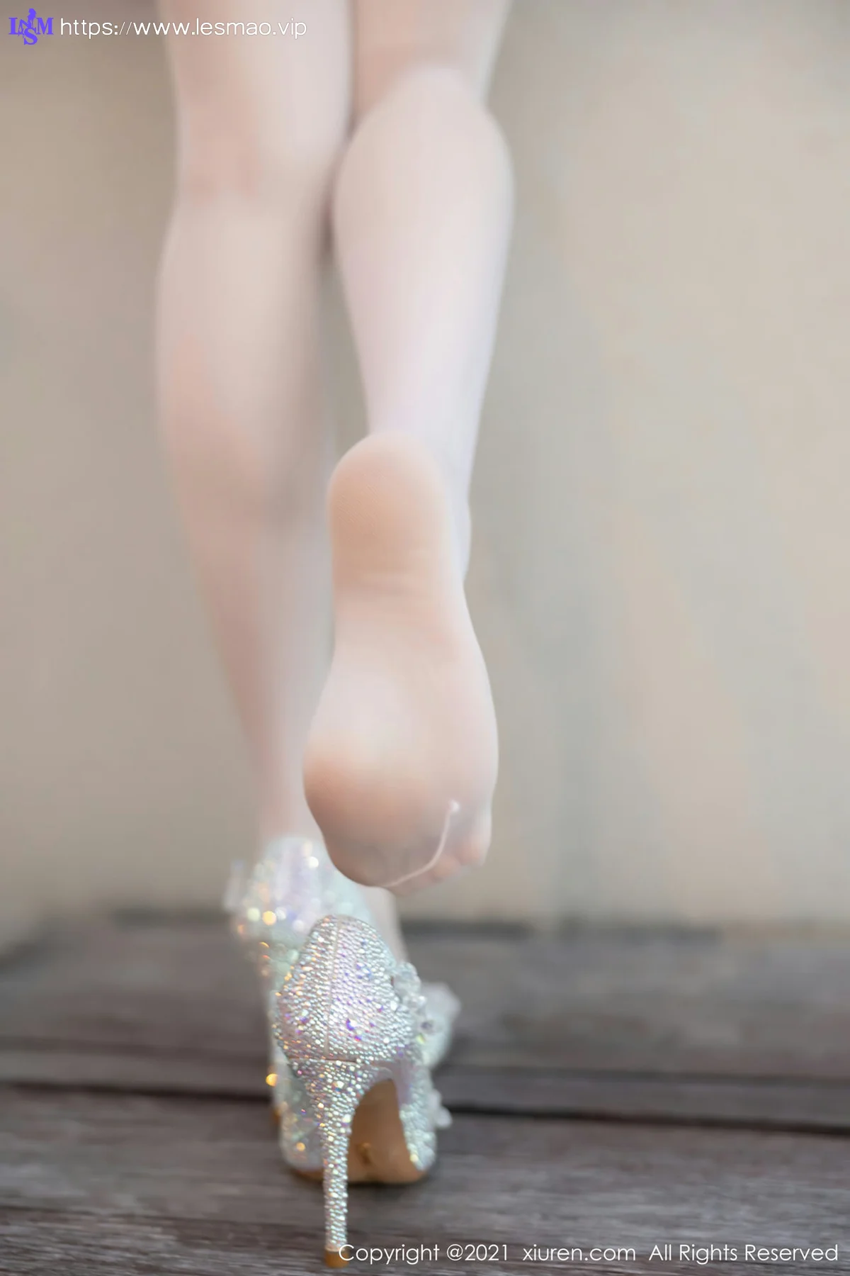 XiuRen 秀人 No.3998 女友下午茶 芝芝Booty 深圳旅拍 - 15