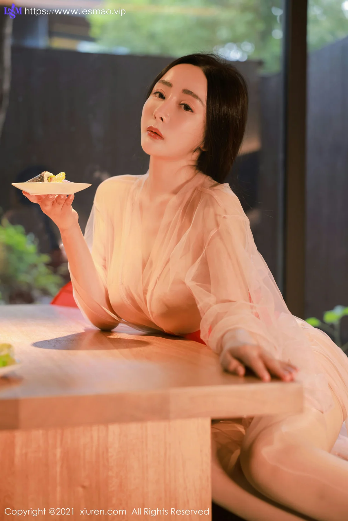 XiuRen 秀人 No.4002 日料店兼职 允爾 性感写真 - 34