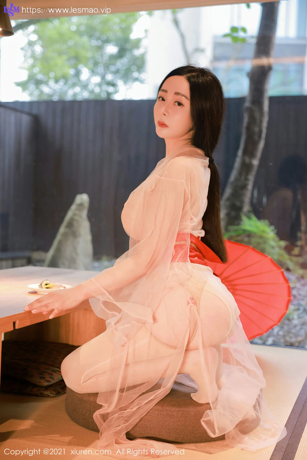 XiuRen 秀人 No.4002 日料店兼职 允爾 性感写真 - 38