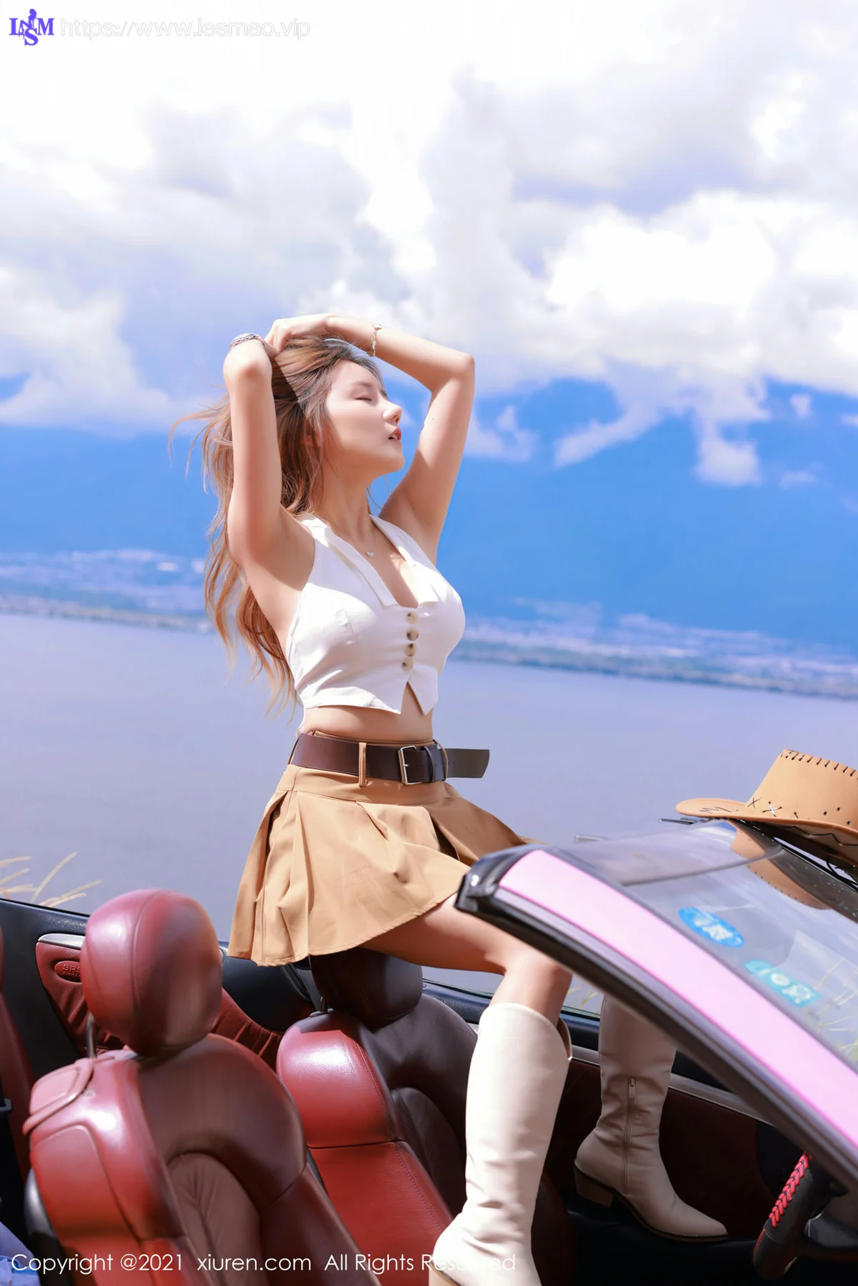 XiuRen 秀人 No.4009 香车美人西部女郎 夏西CiCi 大理旅拍 - 11