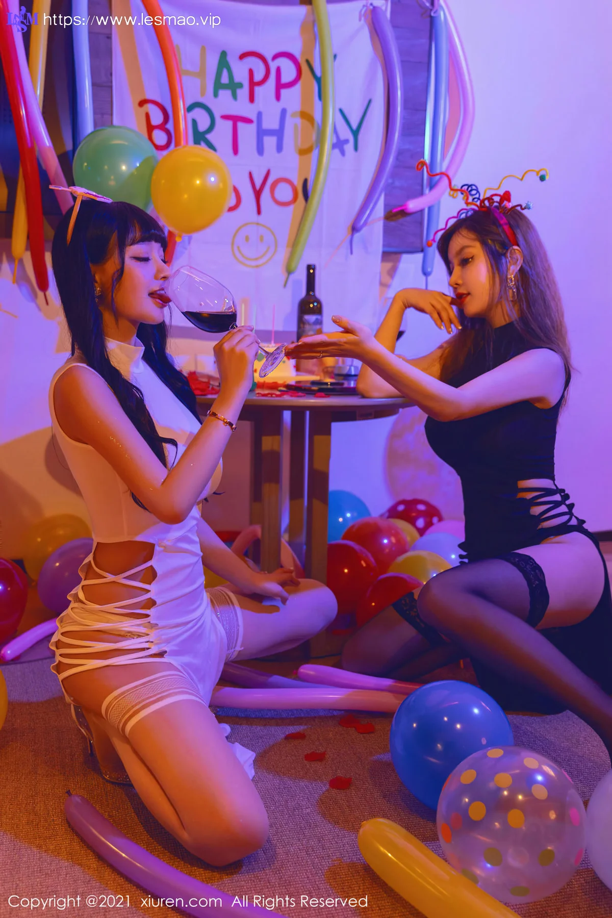 XiuRen 秀人 No.4025 生日party系列模特合集 王雨纯和朱可儿Flower33 - 22