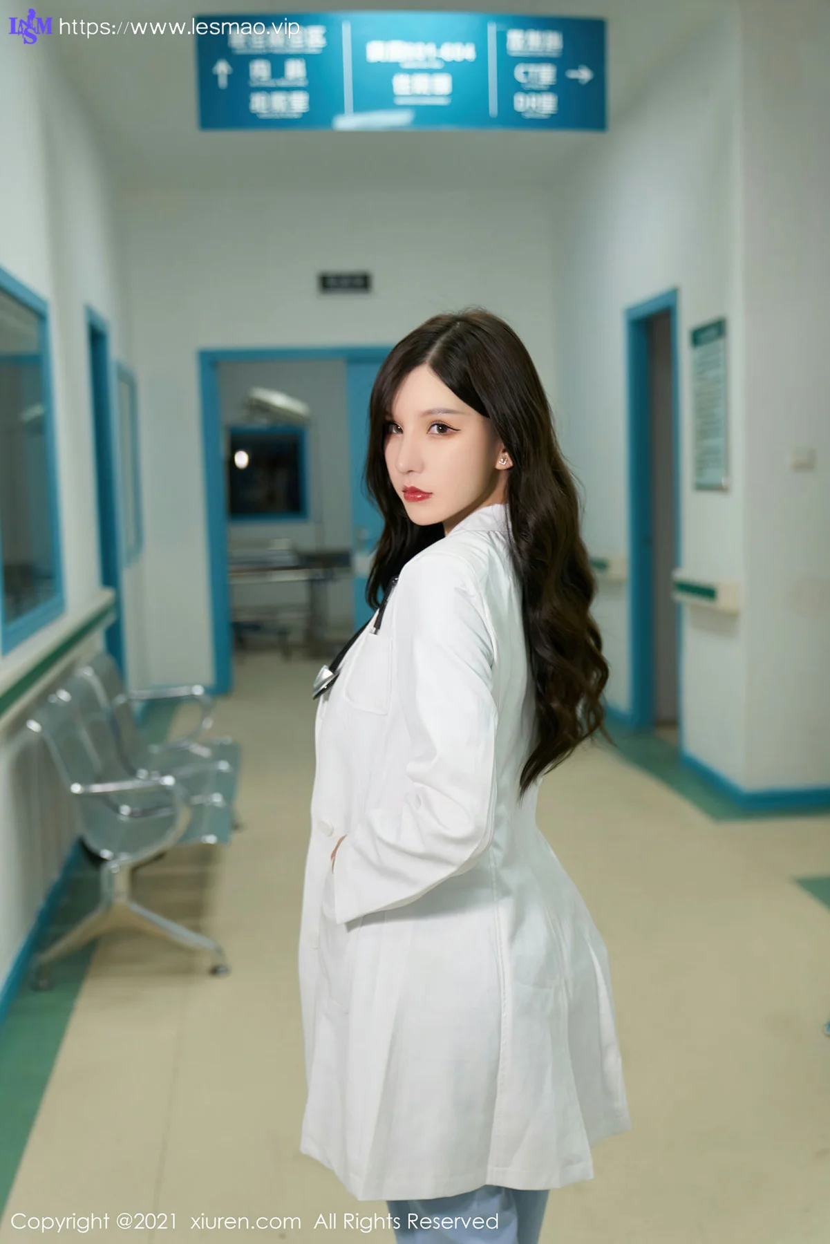 XiuRen 秀人 No.4027 医生的课间活动 周于希Sandy 剧情主题性感写真111 - 11