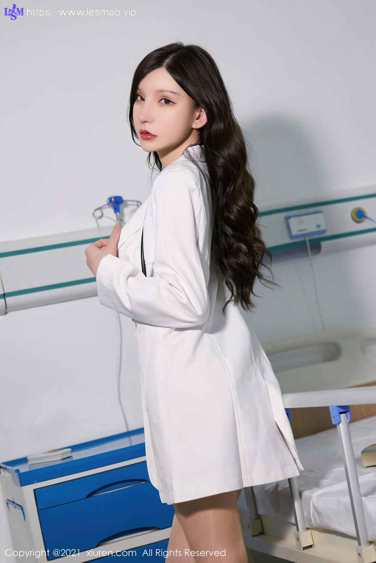 XiuRen 秀人 No.4027 医生的课间活动 周于希Sandy 剧情主题性感写真111 - 56
