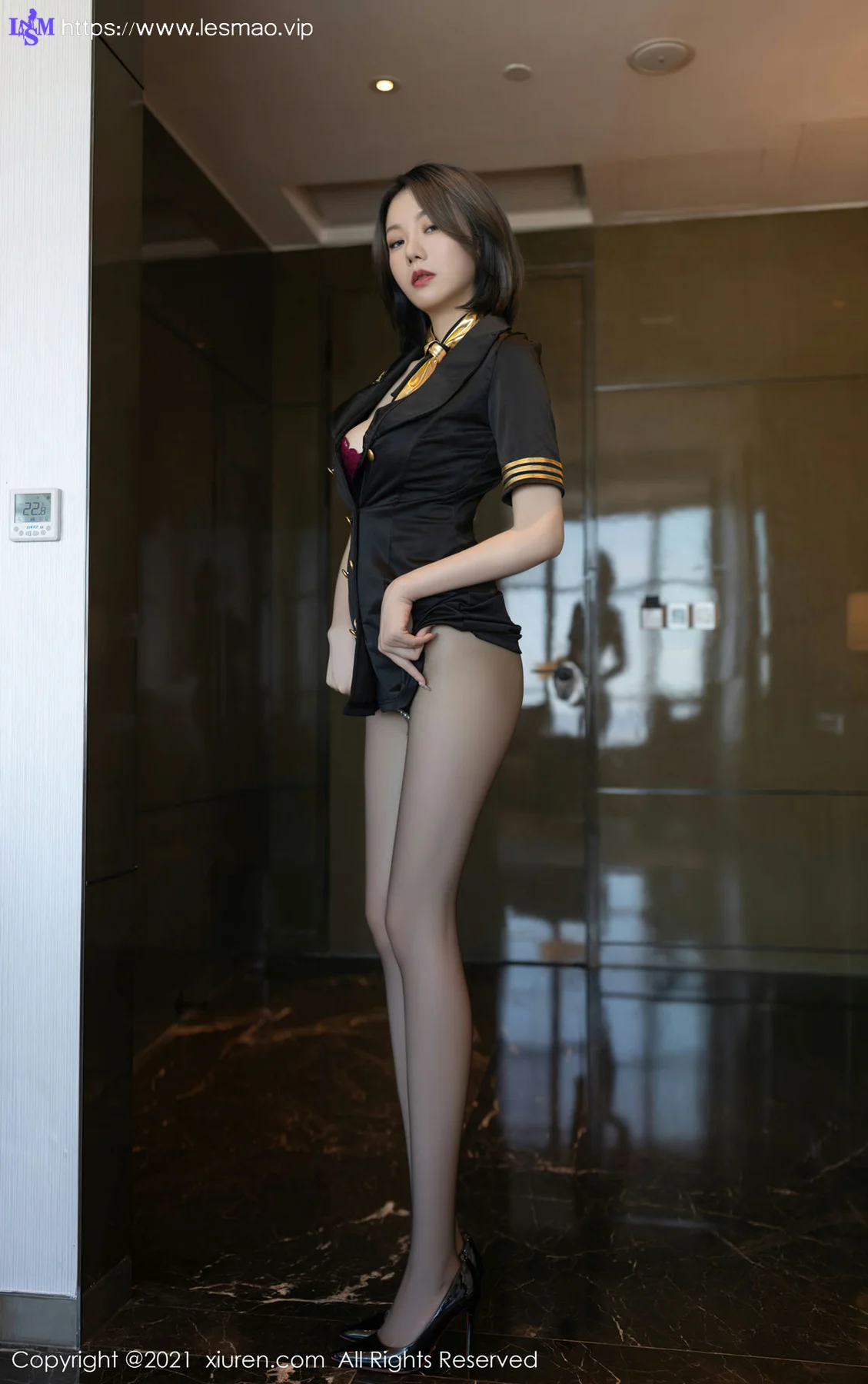 XiuRen 秀人 No.4034 性感空姐制服 安然Maleah 重庆旅拍 - 20