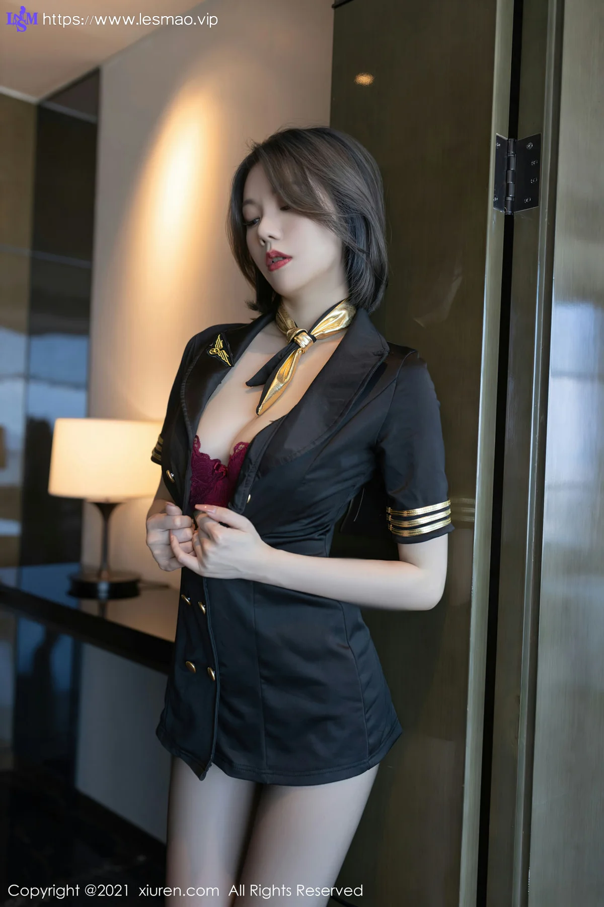XiuRen 秀人 No.4034 性感空姐制服 安然Maleah 重庆旅拍 - 22