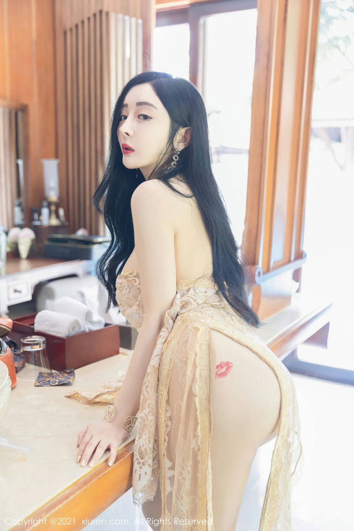 XiuRen 秀人 No.4040 巨乳镂空服饰 允爾 西双版纳旅拍 - 41