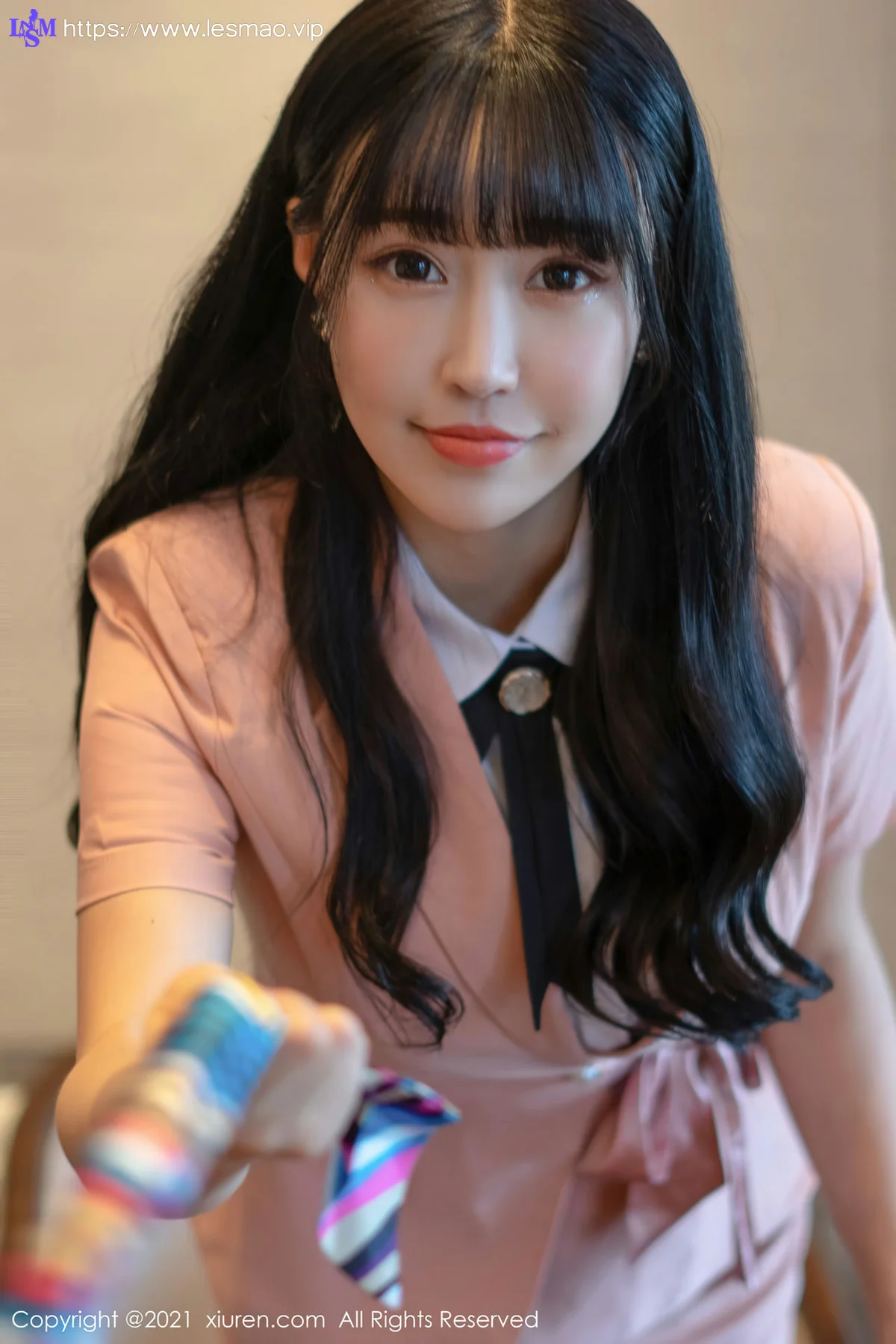 XiuRen 秀人 No.4044 童颜巨乳 朱可儿Flower 性感写真 - 11