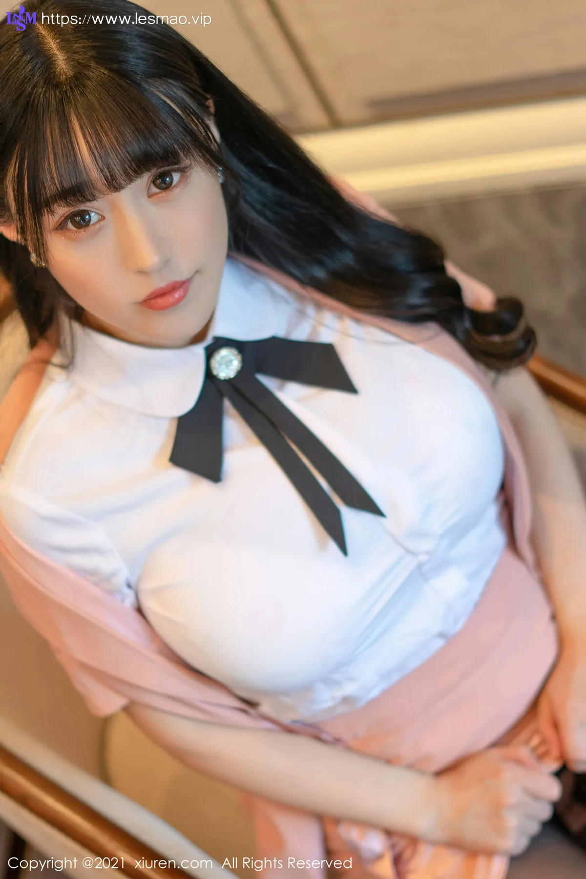 XiuRen 秀人 No.4044 童颜巨乳 朱可儿Flower 性感写真 - 14