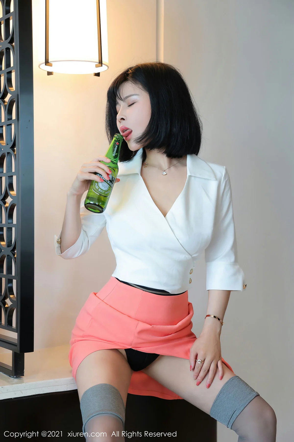 XiuRen 秀人 No.4047 新人模特 乖乖小野喵和Lucky沈欢欣 - 21