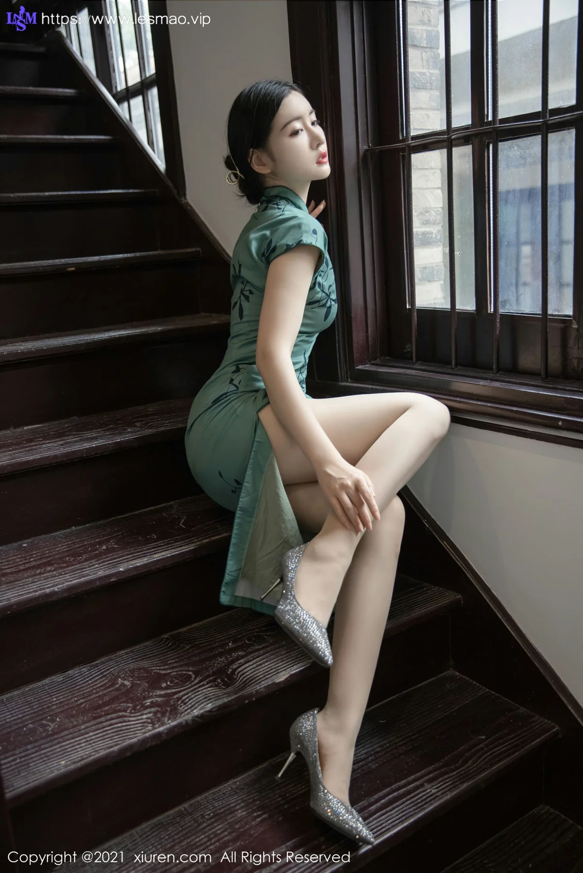 XiuRen 秀人 No.4048 韵味旗袍  沈梦瑶 性感写真2 - 11