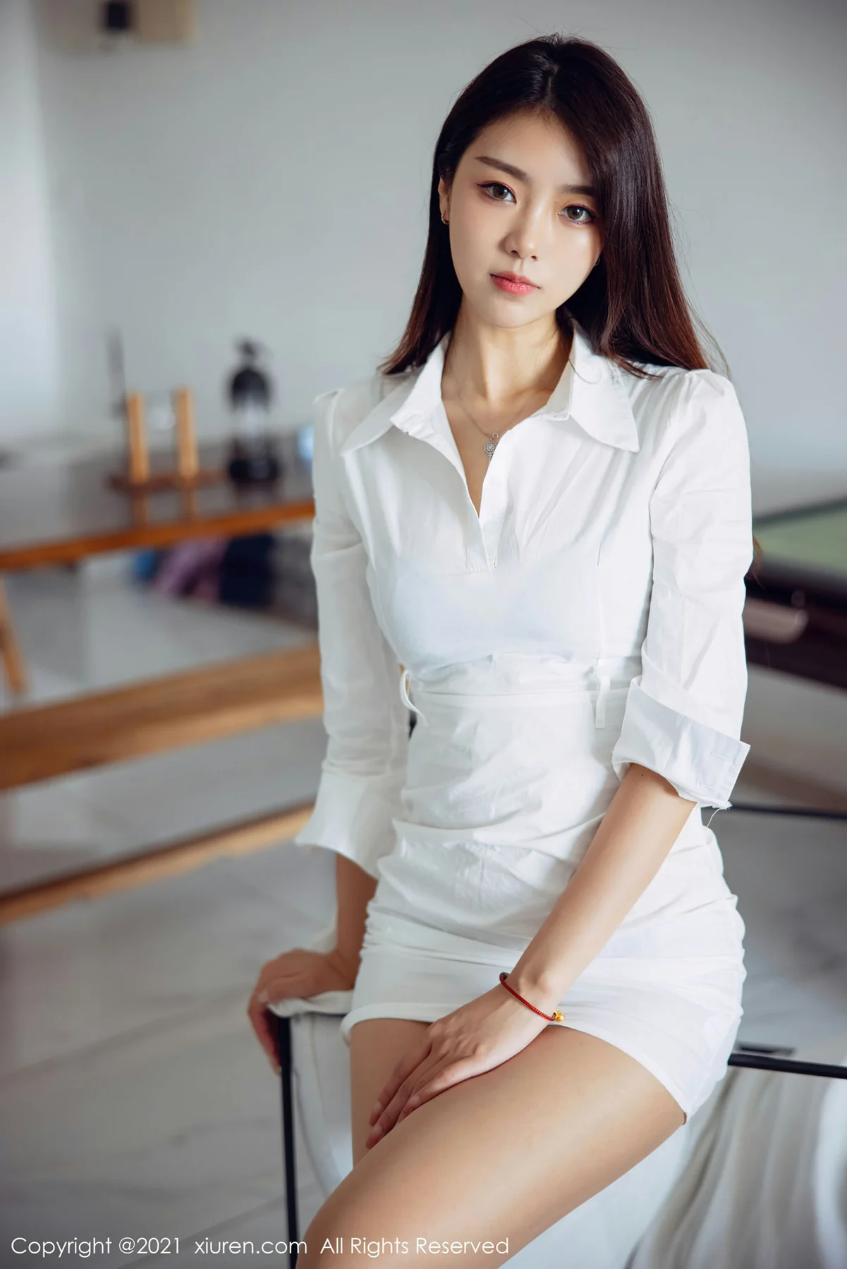 XiuRen 秀人 No.4073 薄薄丝袜 可樂Vicky 长三角旅拍2 - 28
