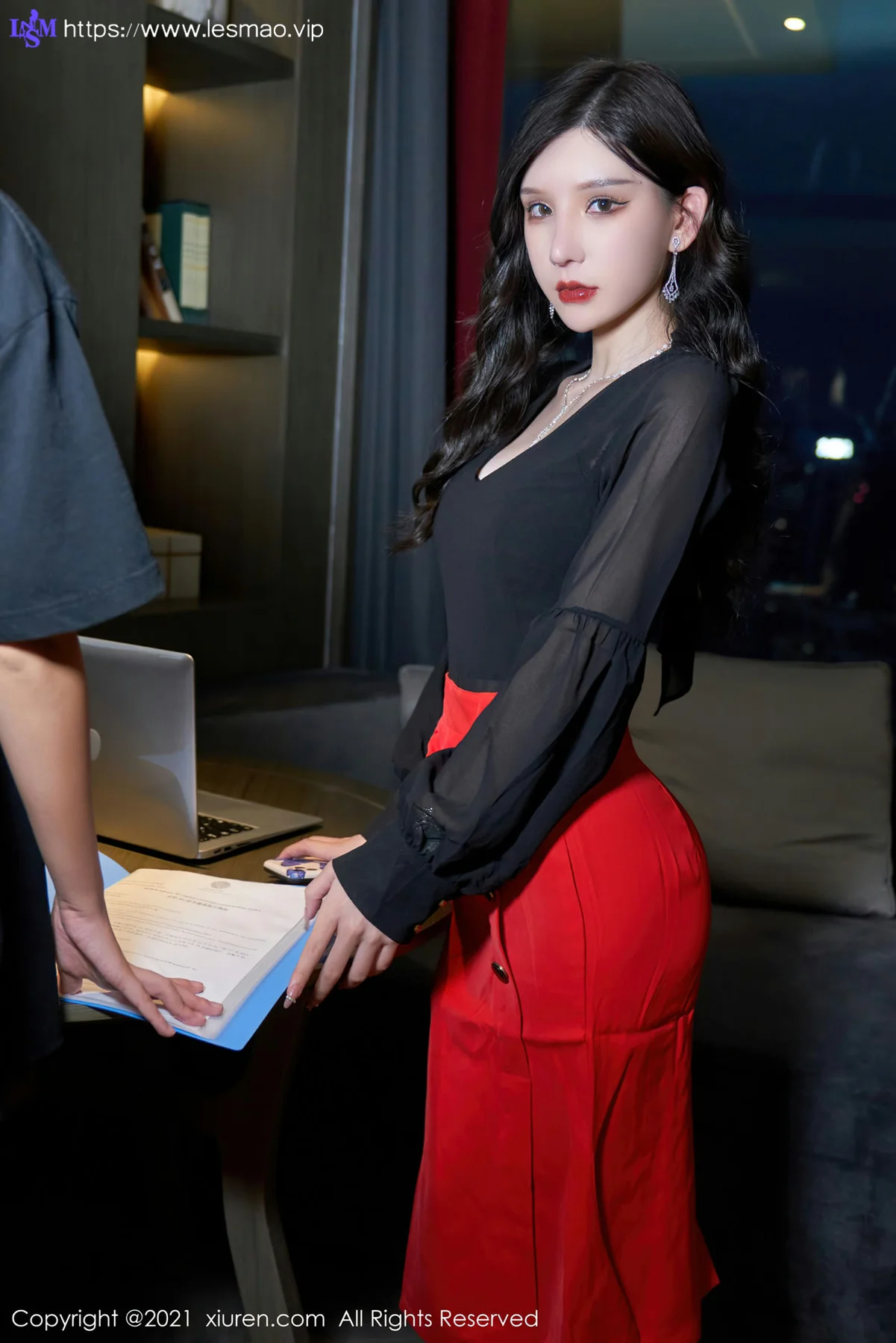 XiuRen 秀人 No.4075 霸道BOSS剧情主题 周于希Sandy 性感写真111 - 13