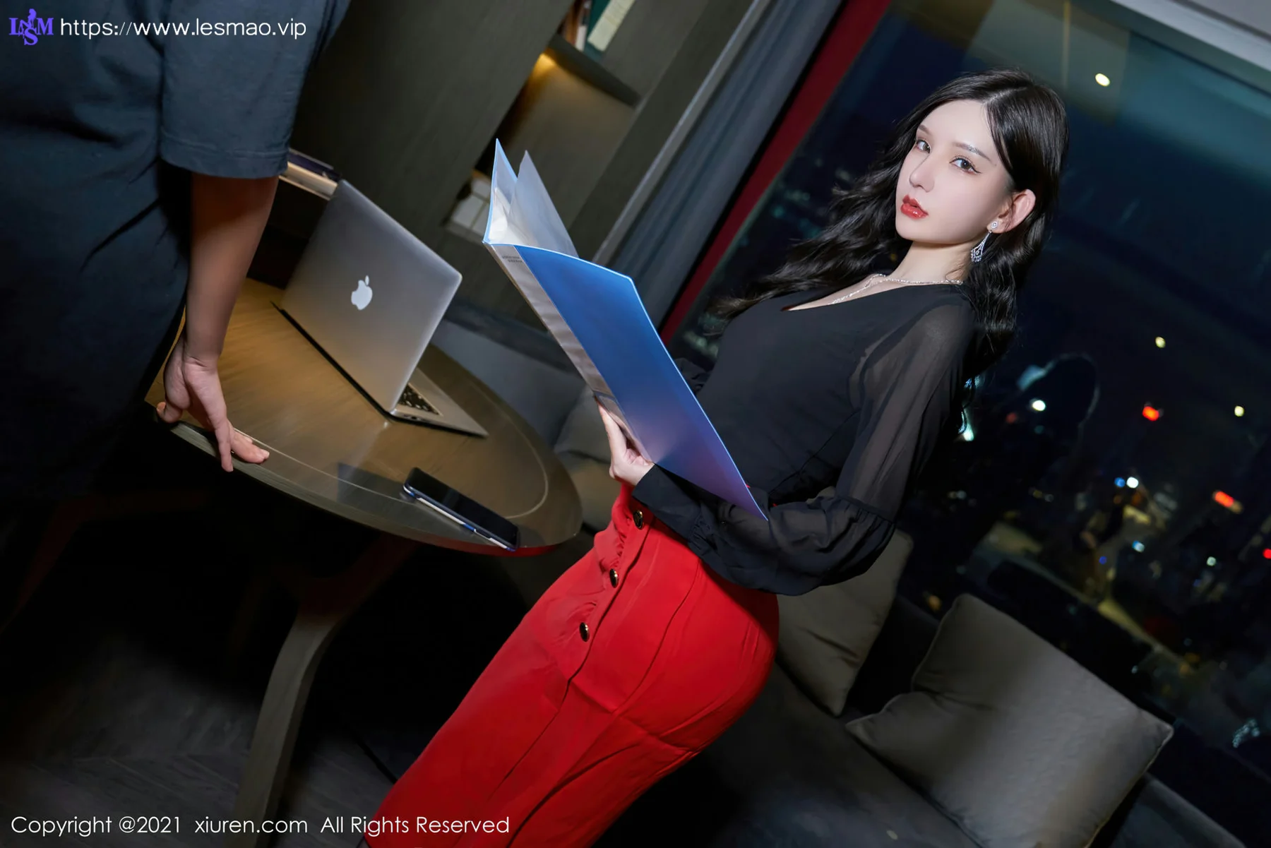XiuRen 秀人 No.4075 霸道BOSS剧情主题 周于希Sandy 性感写真111 - 14