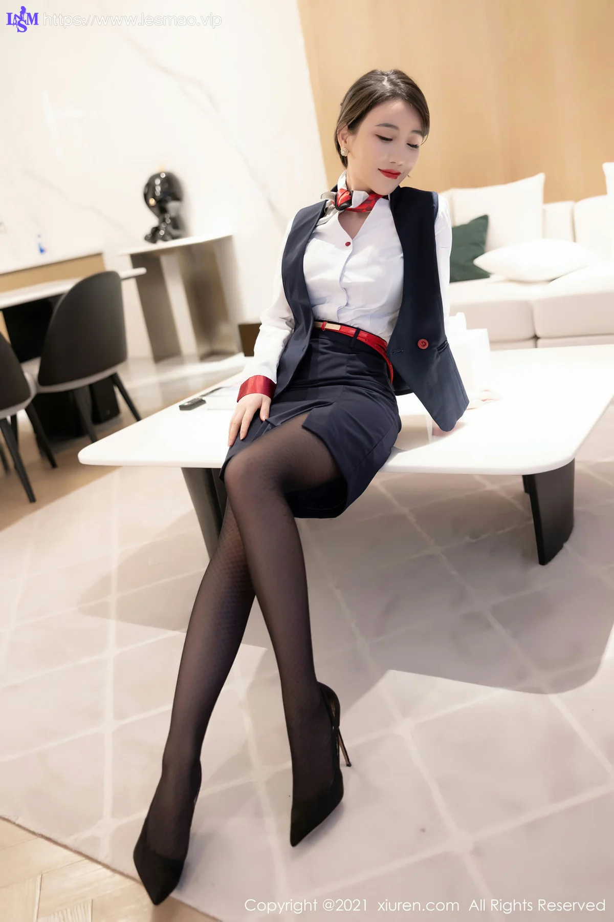 XiuRen 秀人 No.4091 空姐制服 Cherry绯月樱 深圳旅拍3 - 14