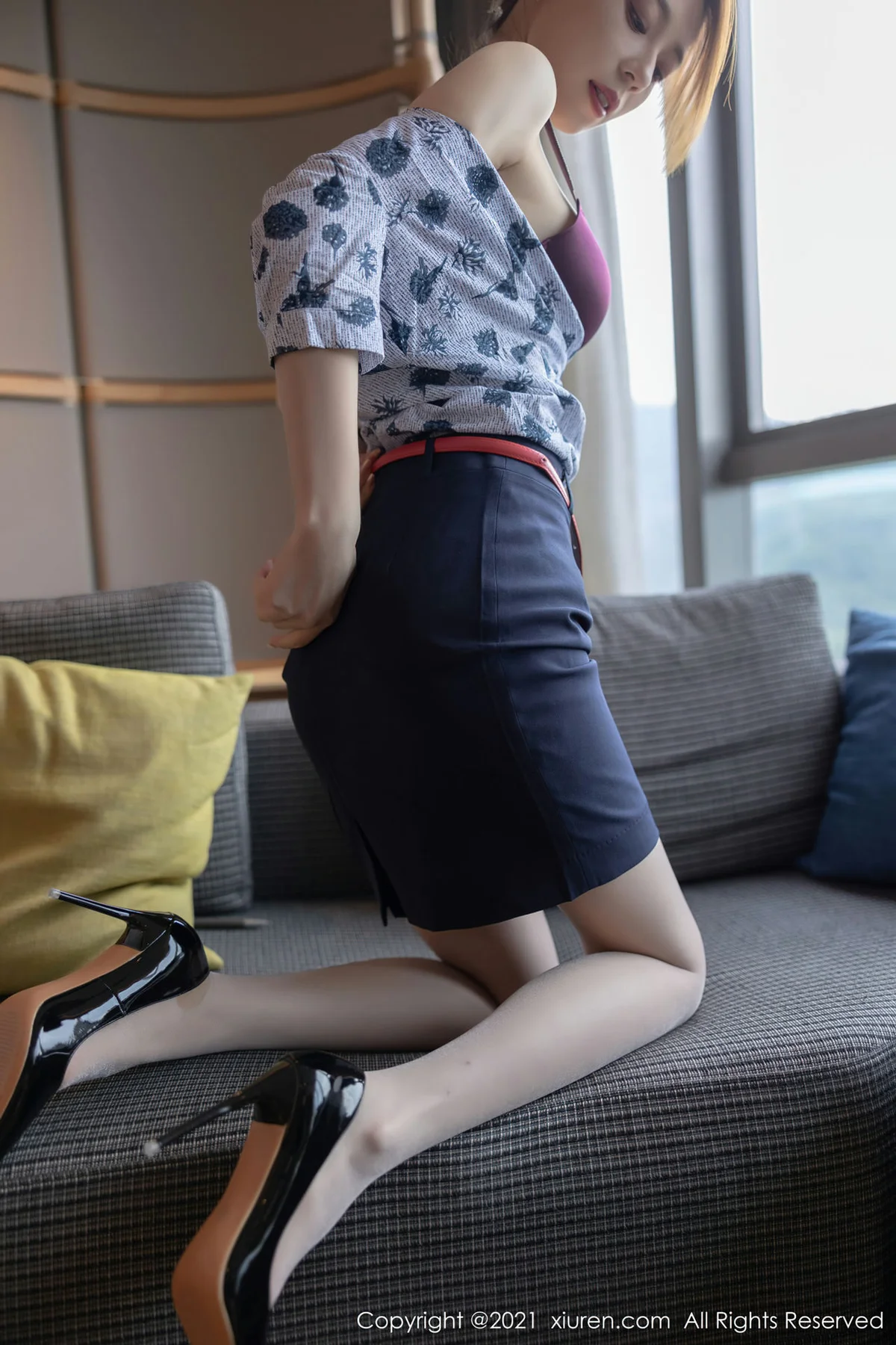 XiuRen 秀人 No.4126 空乘制服系列 言沫 深圳旅拍3 - 53
