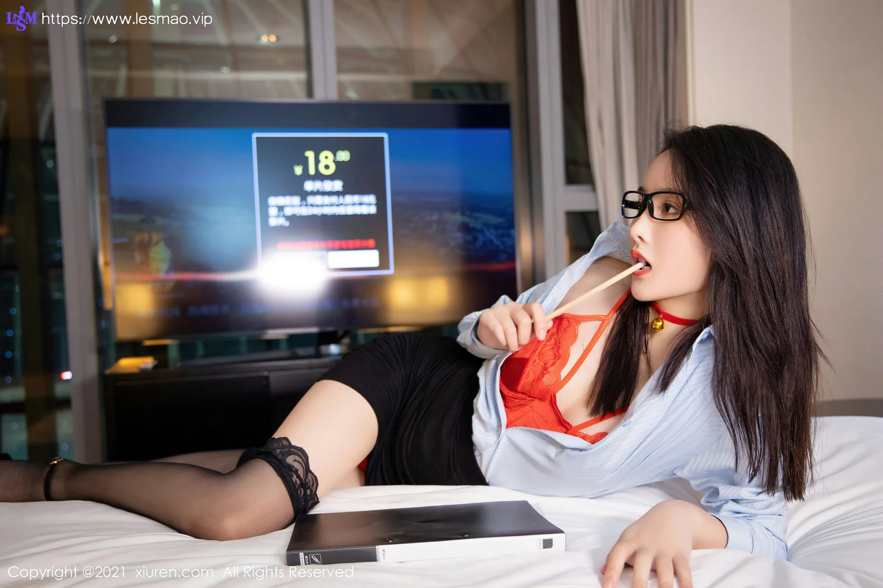 XiuRen 秀人 No.4132 新人模特 summer宝宝 职业OL性感写真 - 42