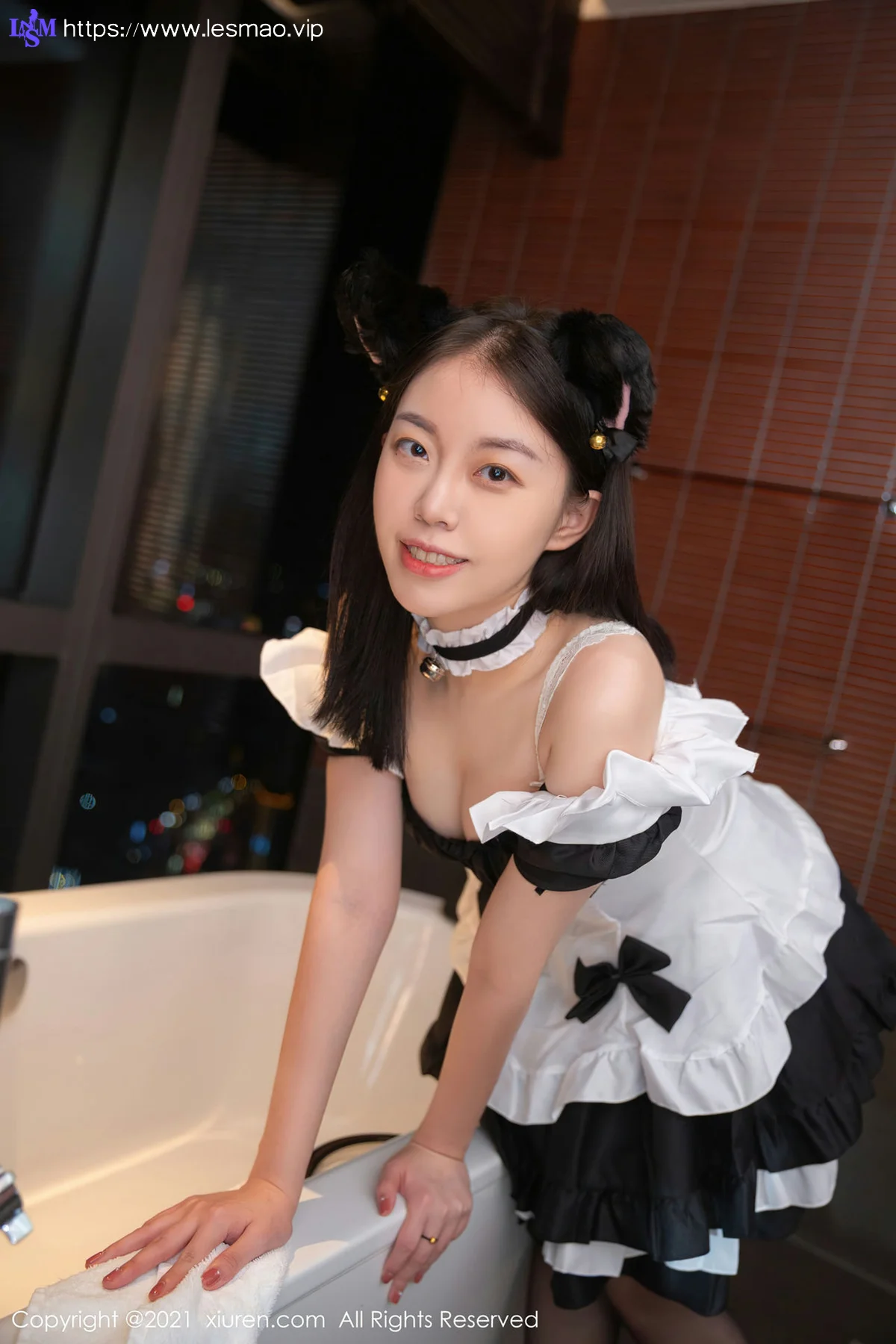 XiuRen 秀人 No.4153 深夜女仆服务 一颗甜蛋黄a 性感写真1 - 40