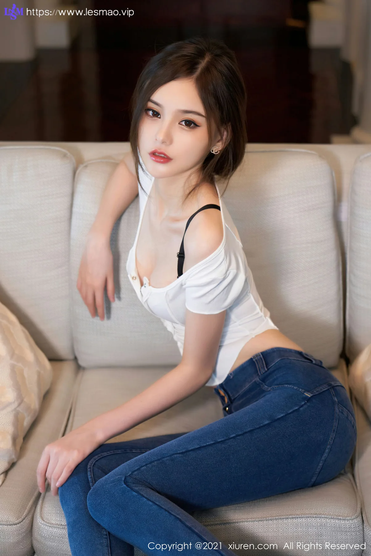 XiuRen 秀人 No.4167 极致丝袜 王心怡 大理旅拍1 - 17