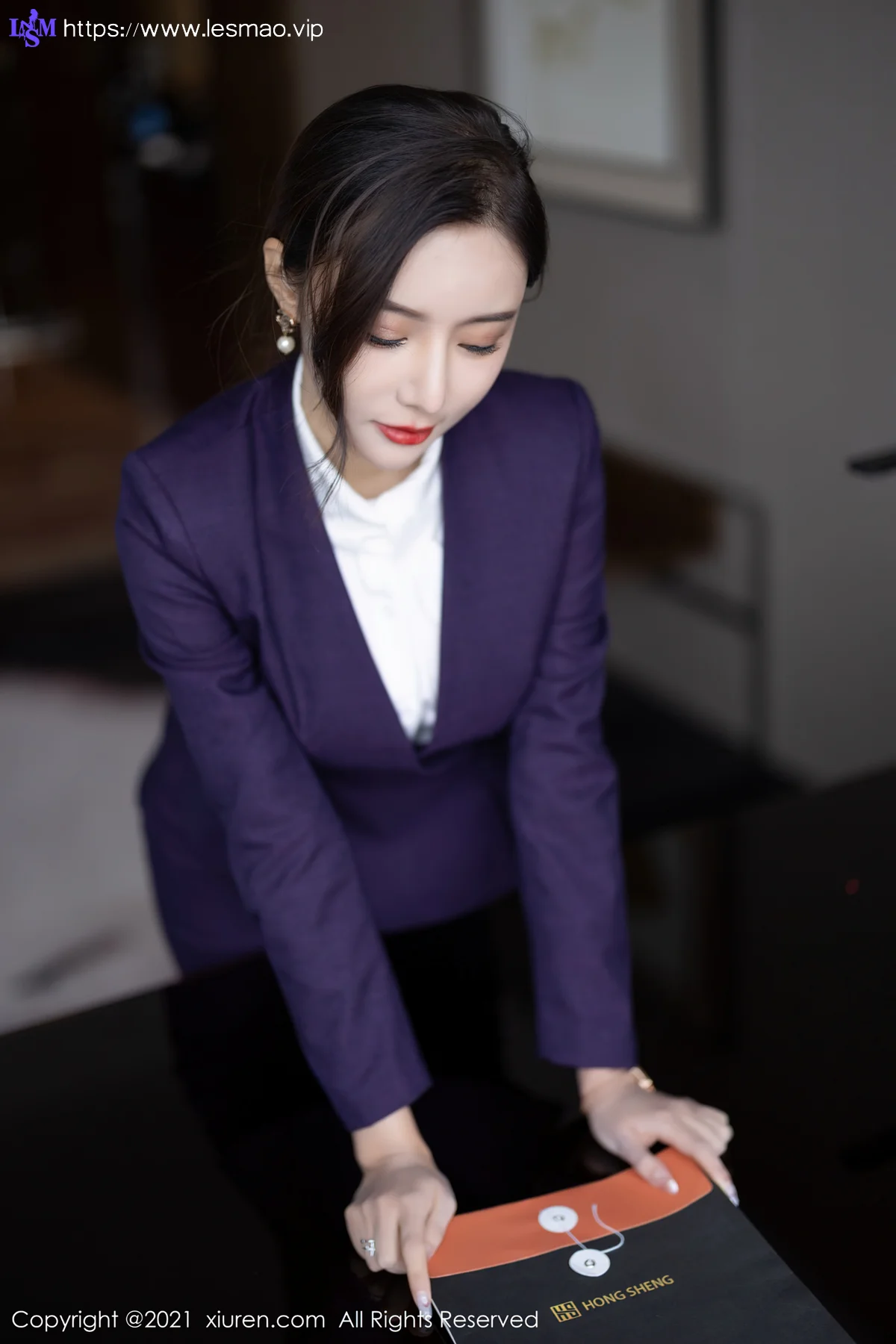 XiuRen 秀人 No.4184 职业装OL 王馨瑶yanni 性感写真1 - 17