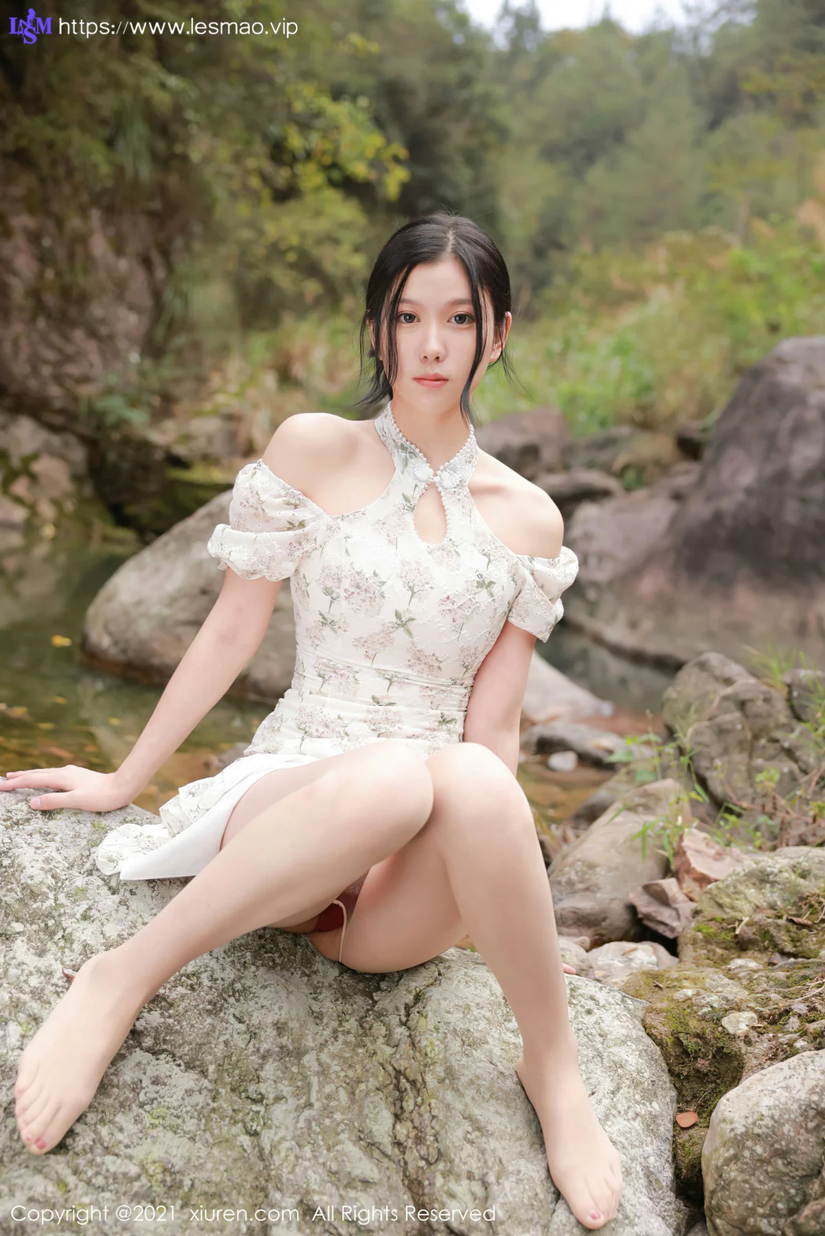 XiuRen 秀人 No.4229 野外写真 李雅柔182CM 大理旅拍 - 12
