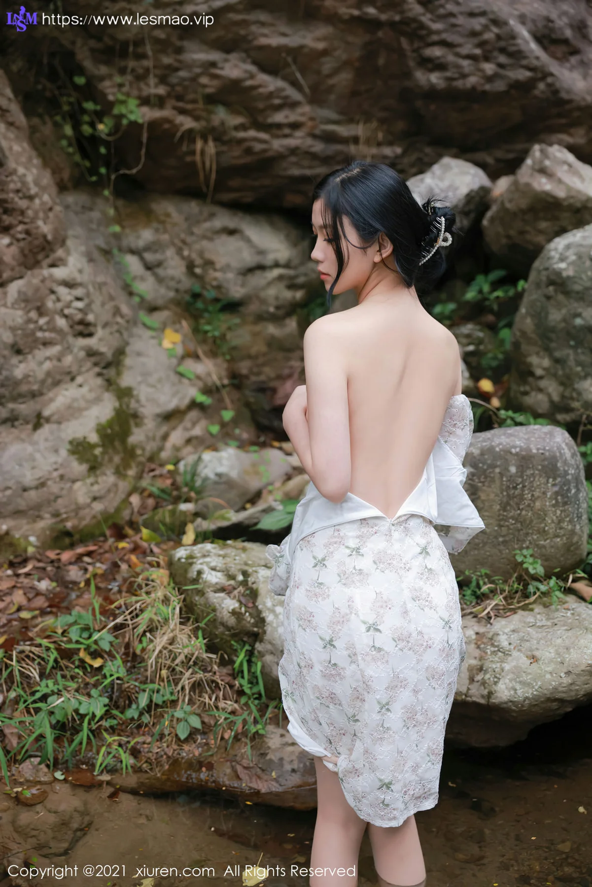 XiuRen 秀人 No.4229 野外写真 李雅柔182CM 大理旅拍 - 33