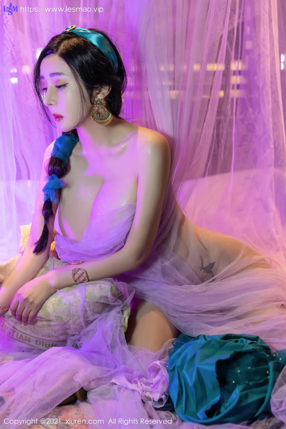 XiuRen 秀人 No.4243 丰腴婀娜 允爾 成都旅拍 - 59