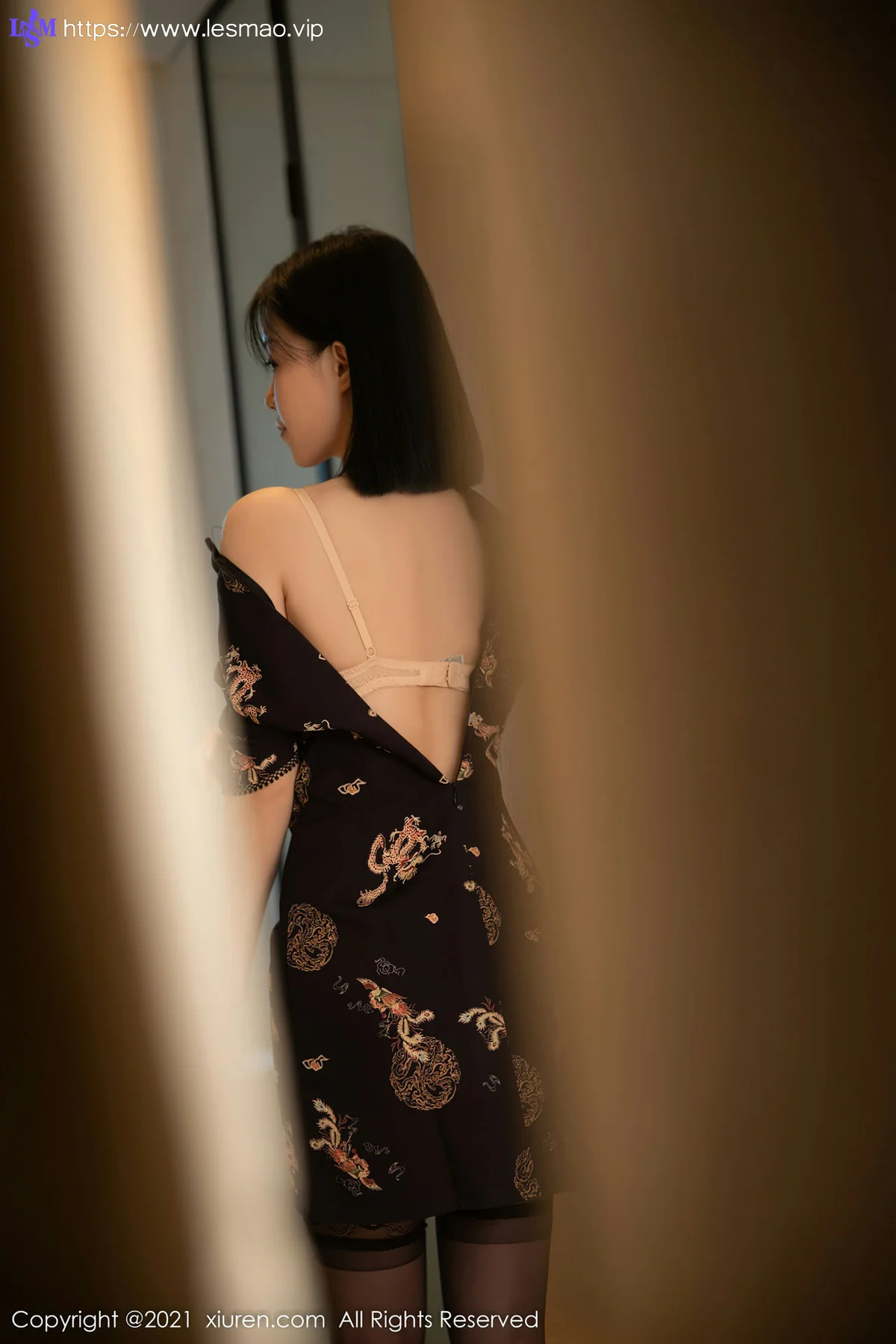 XiuRen 秀人 No.4334 柜里的秘密 一颗甜蛋黄a 性感写真1 - 18