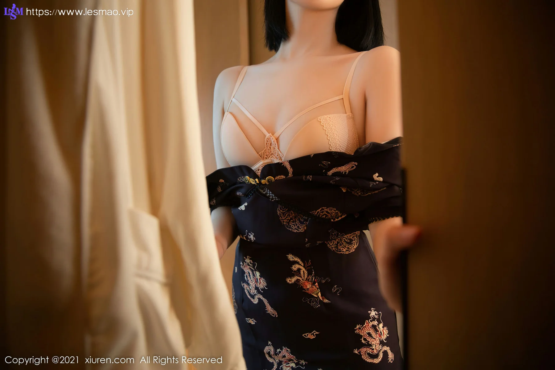 XiuRen 秀人 No.4334 柜里的秘密 一颗甜蛋黄a 性感写真1 - 25