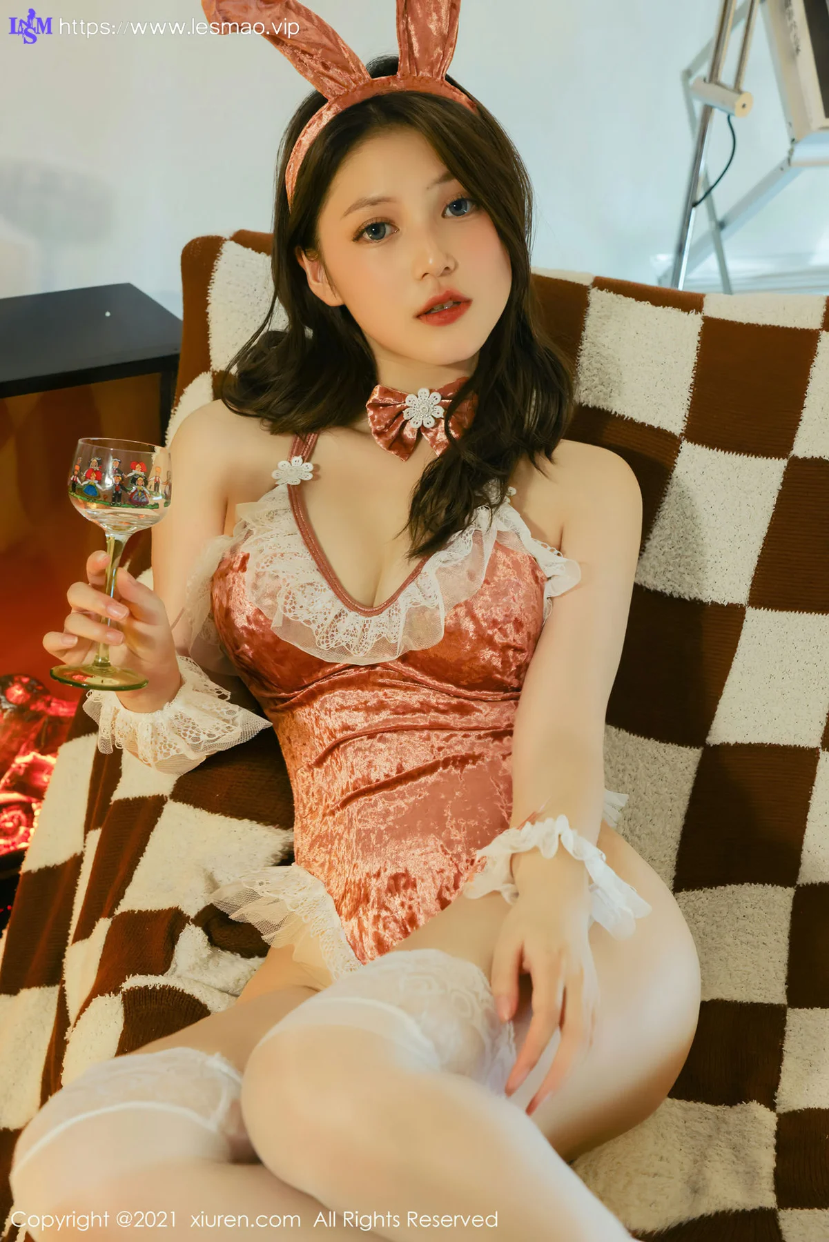 XiuRen 秀人 No.4340 圣诞节主题  兔妹妹 新人首次性感写真3 - 43