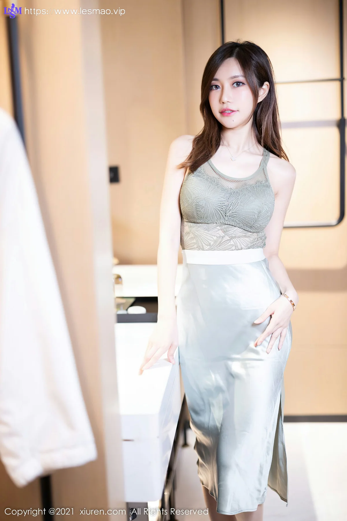 XiuRen 秀人 No.4353 绿灰色网纱 绮里嘉ula 性感写真 - 29